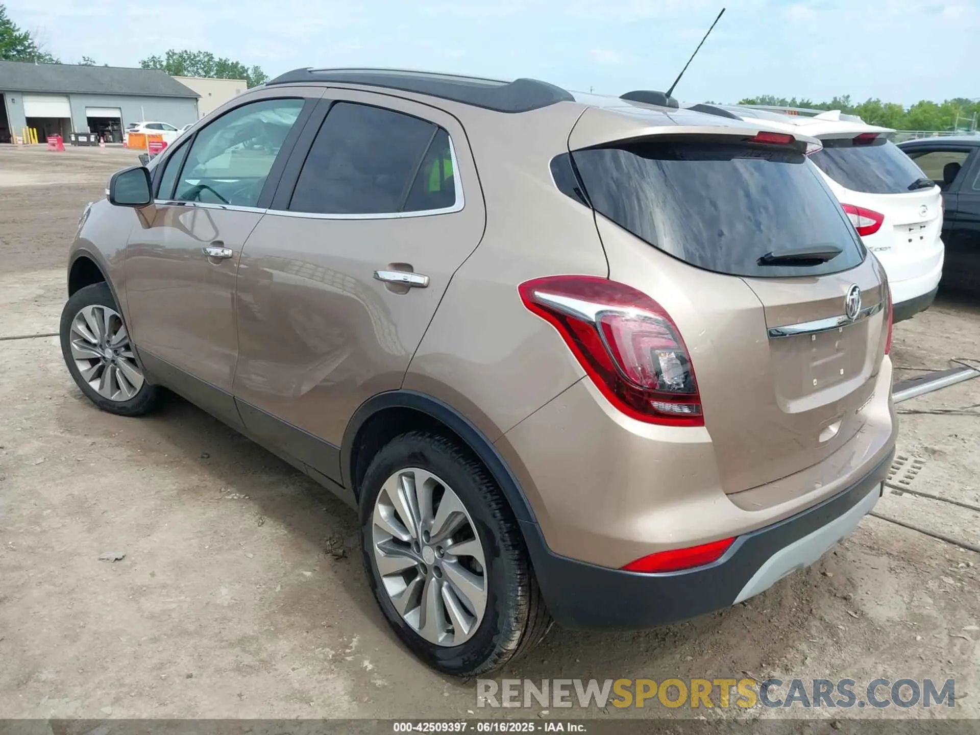 3 fotografías del automóvil dañado KL4CJASB6KB899253 BUICK ENCORE 2019