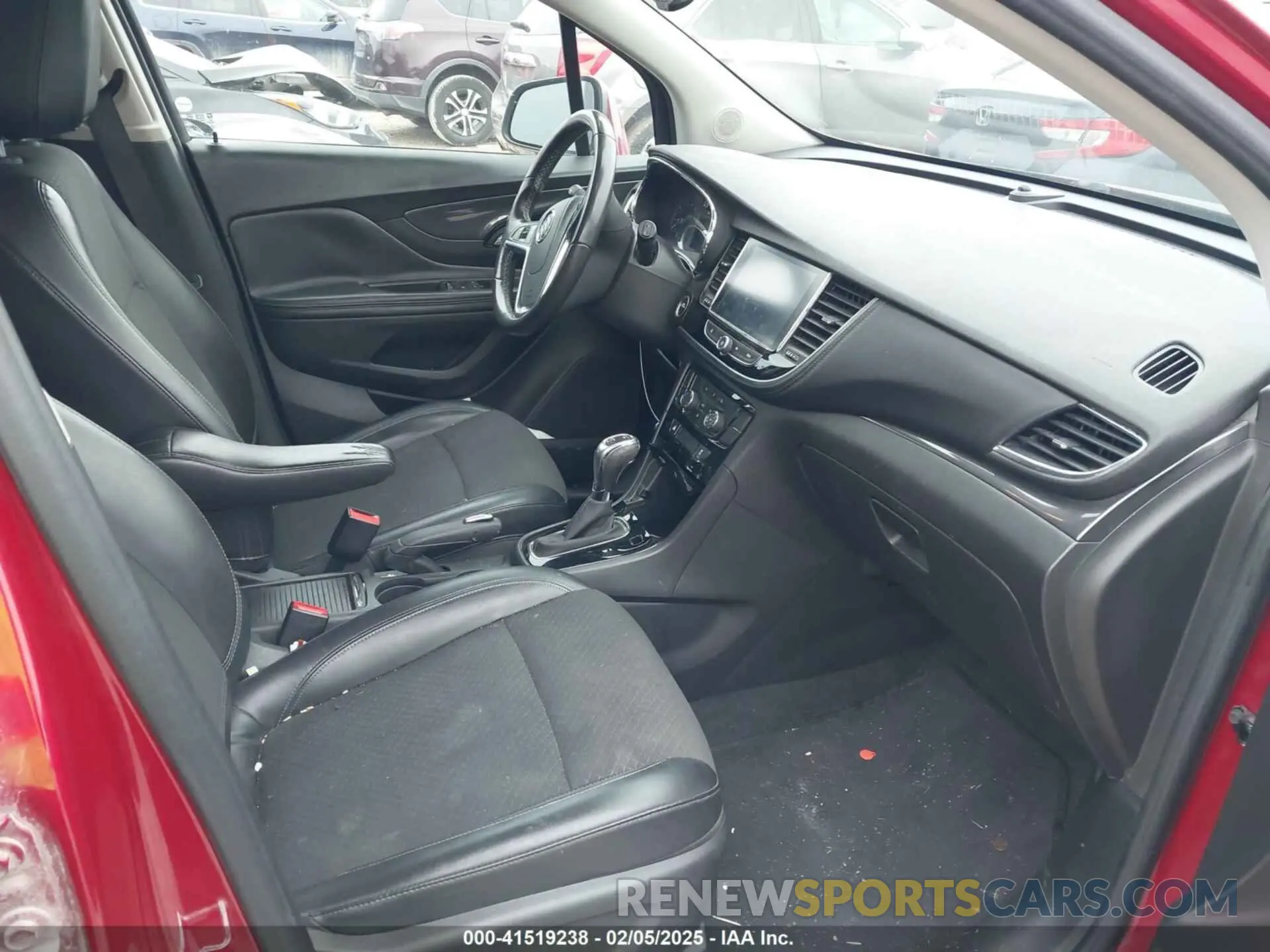 5 fotografías del automóvil dañado KL4CJASB7KB701313 BUICK ENCORE 2019