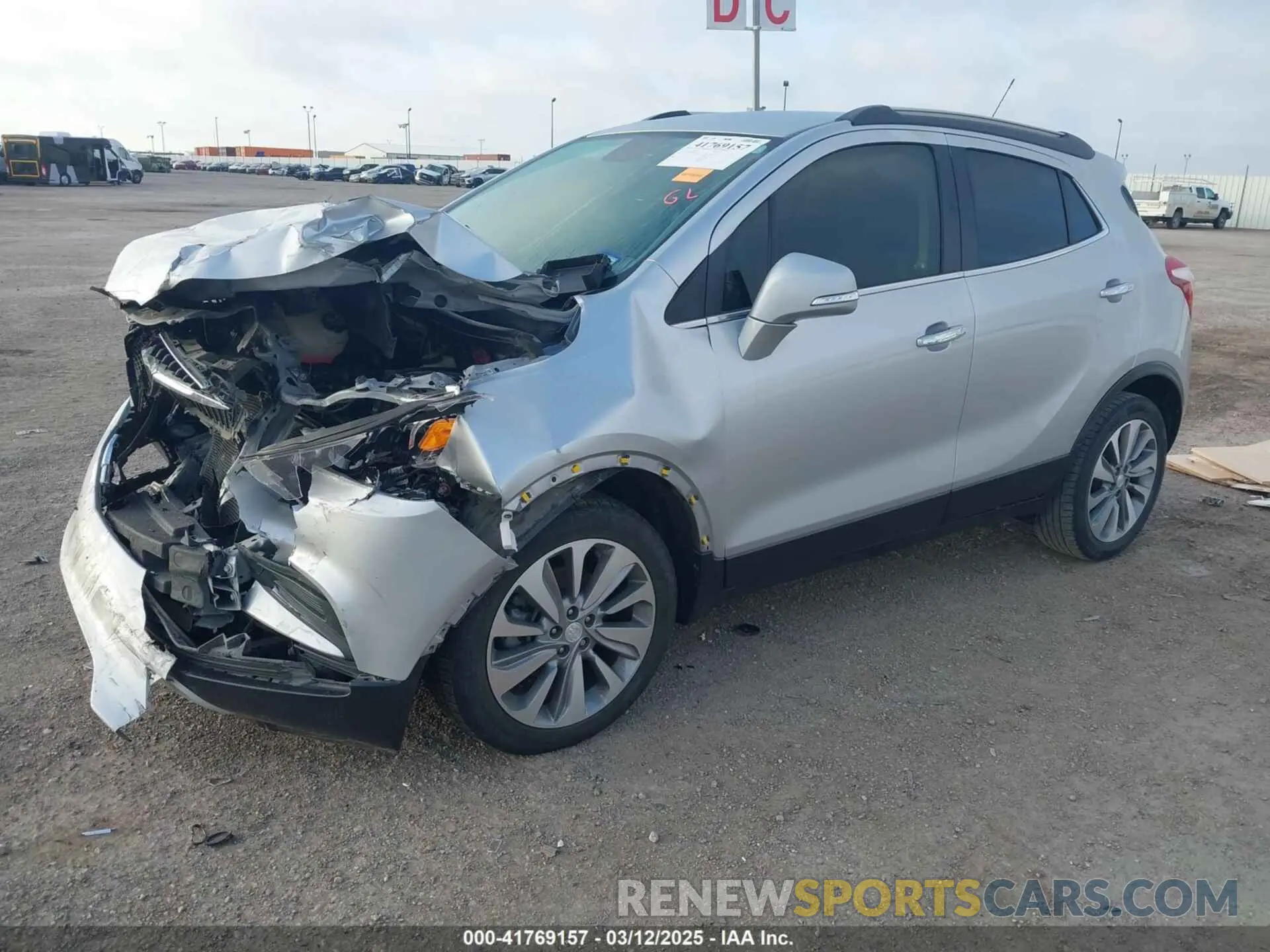 2 fotografías del automóvil dañado KL4CJASB7KB701733 BUICK ENCORE 2019