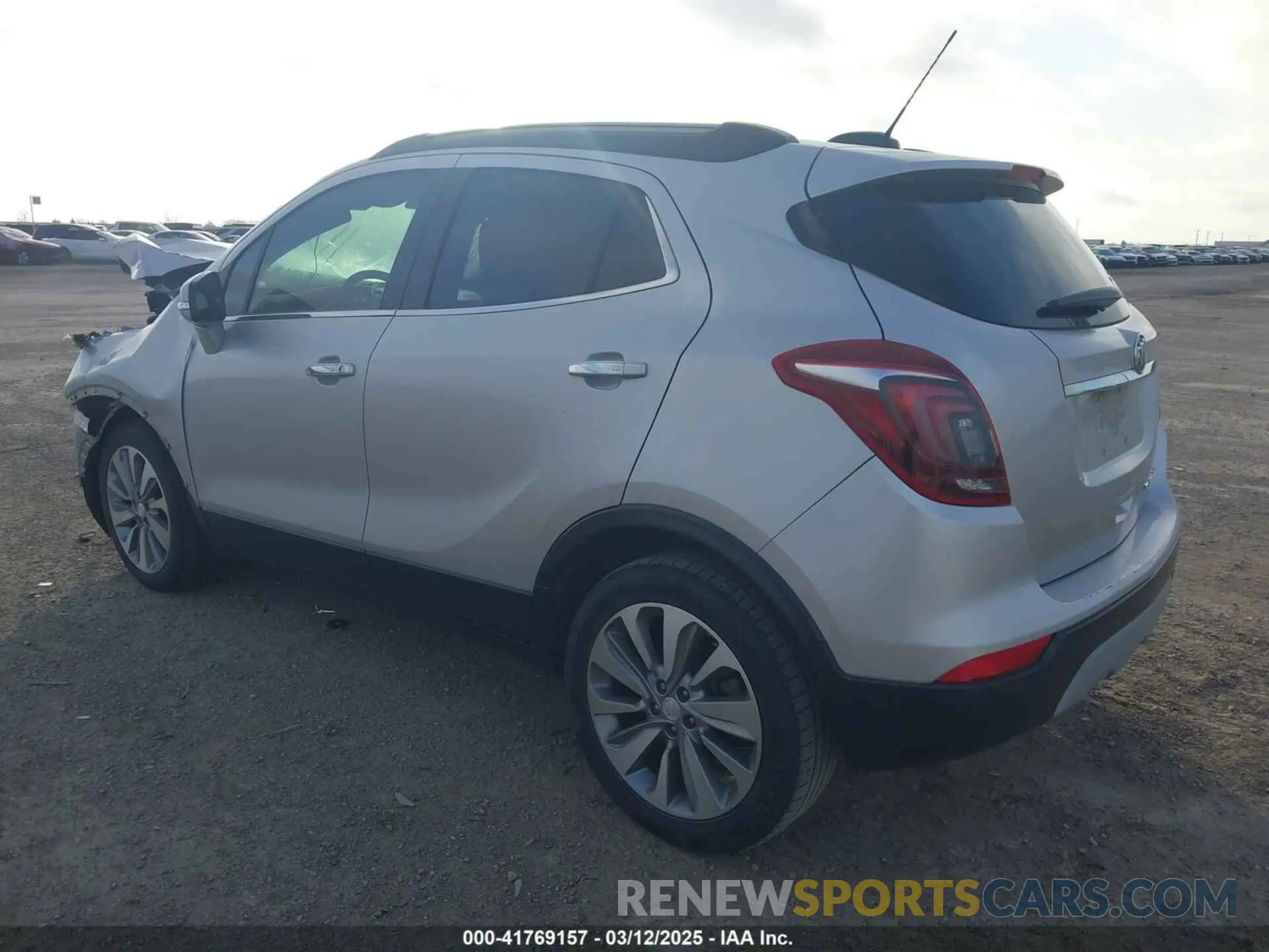 3 fotografías del automóvil dañado KL4CJASB7KB701733 BUICK ENCORE 2019