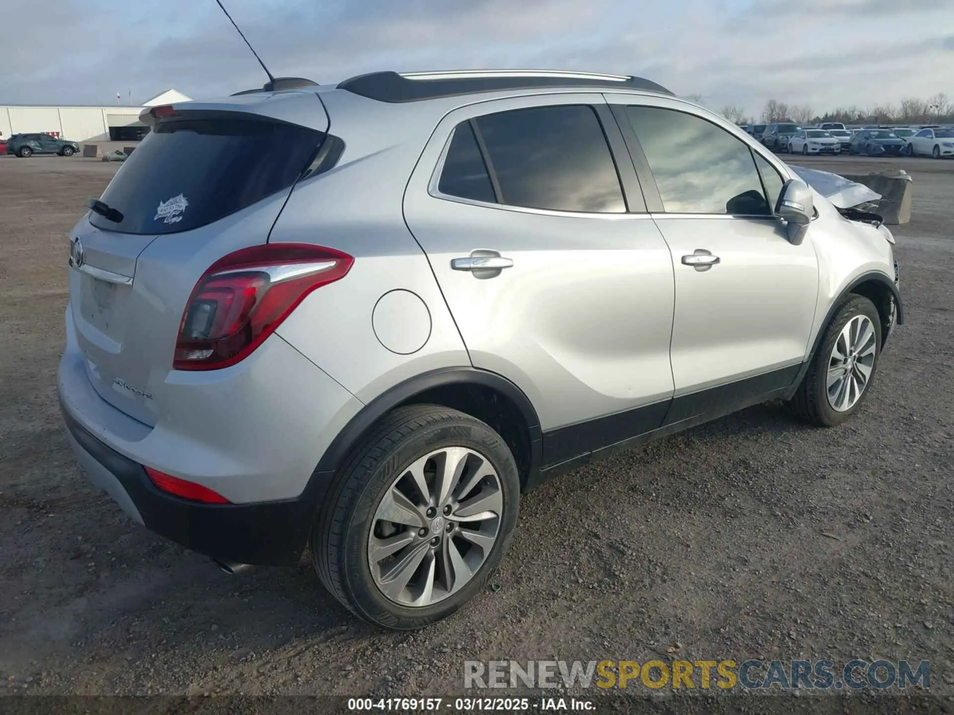 4 fotografías del automóvil dañado KL4CJASB7KB701733 BUICK ENCORE 2019