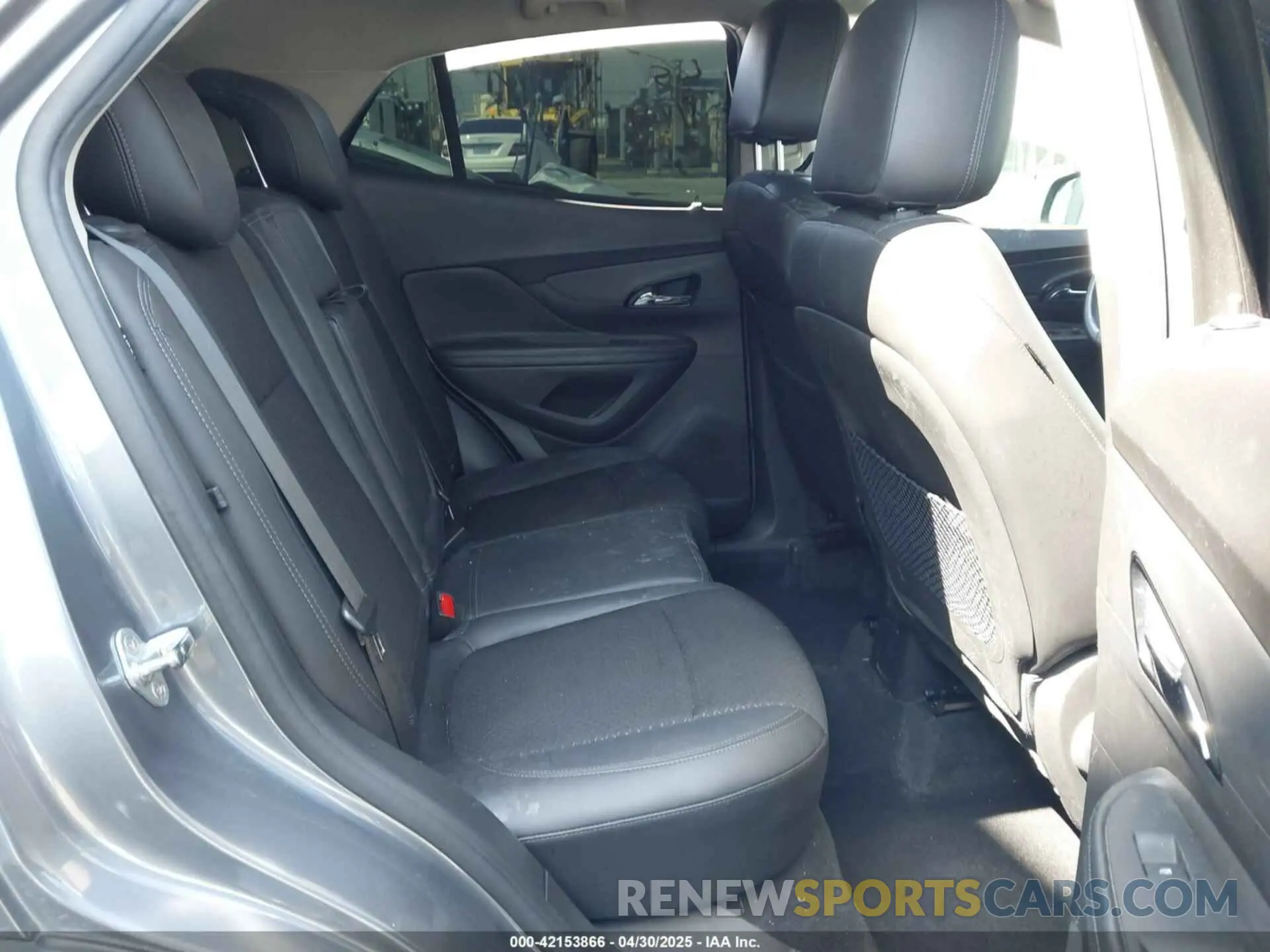8 fotografías del automóvil dañado KL4CJASB7KB842785 BUICK ENCORE 2019