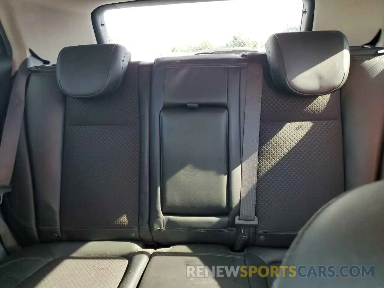 10 fotografías del automóvil dañado KL4CJASB8KB763982 BUICK ENCORE 2019