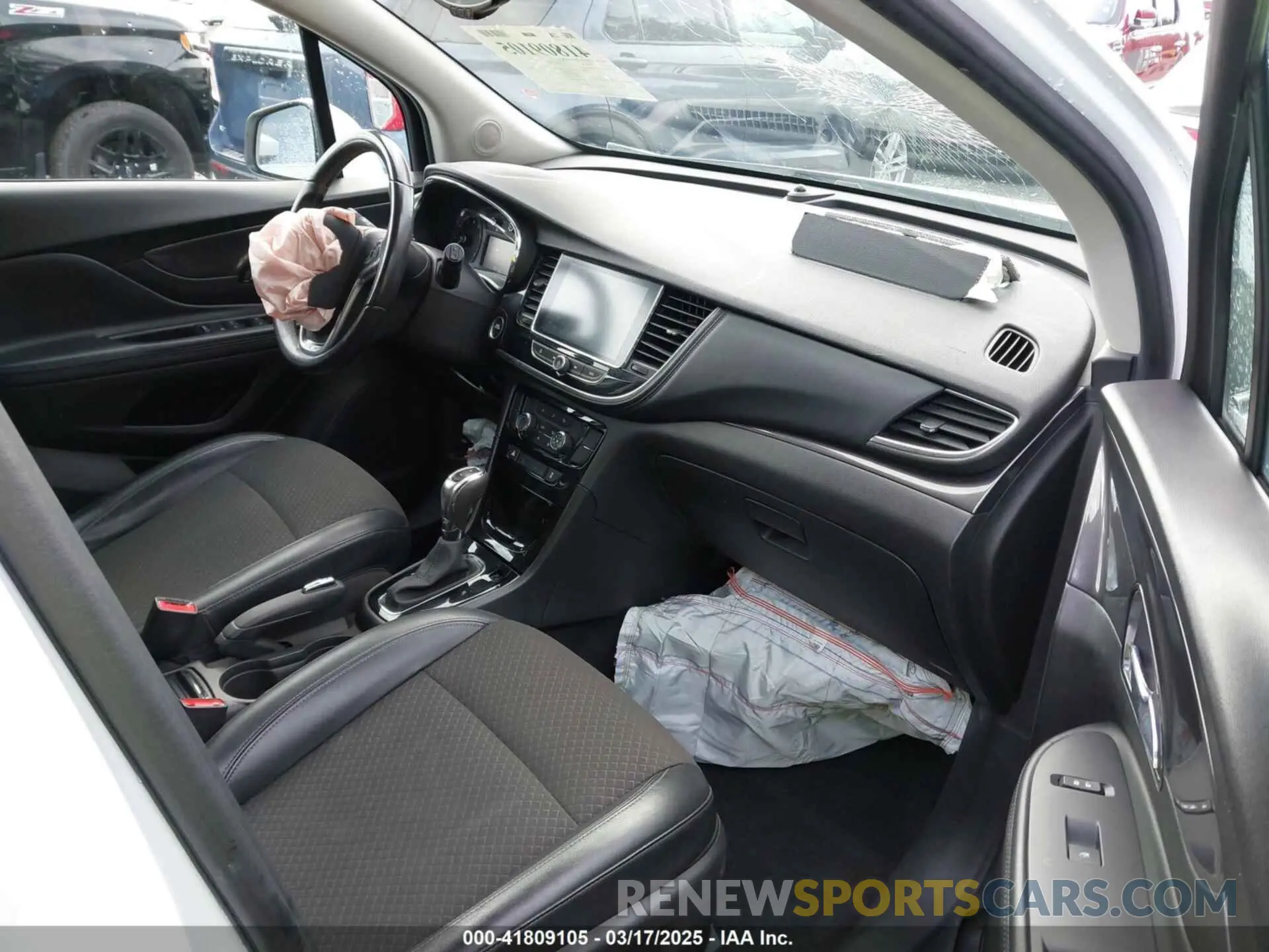 5 fotografías del automóvil dañado KL4CJASB8KB824621 BUICK ENCORE 2019