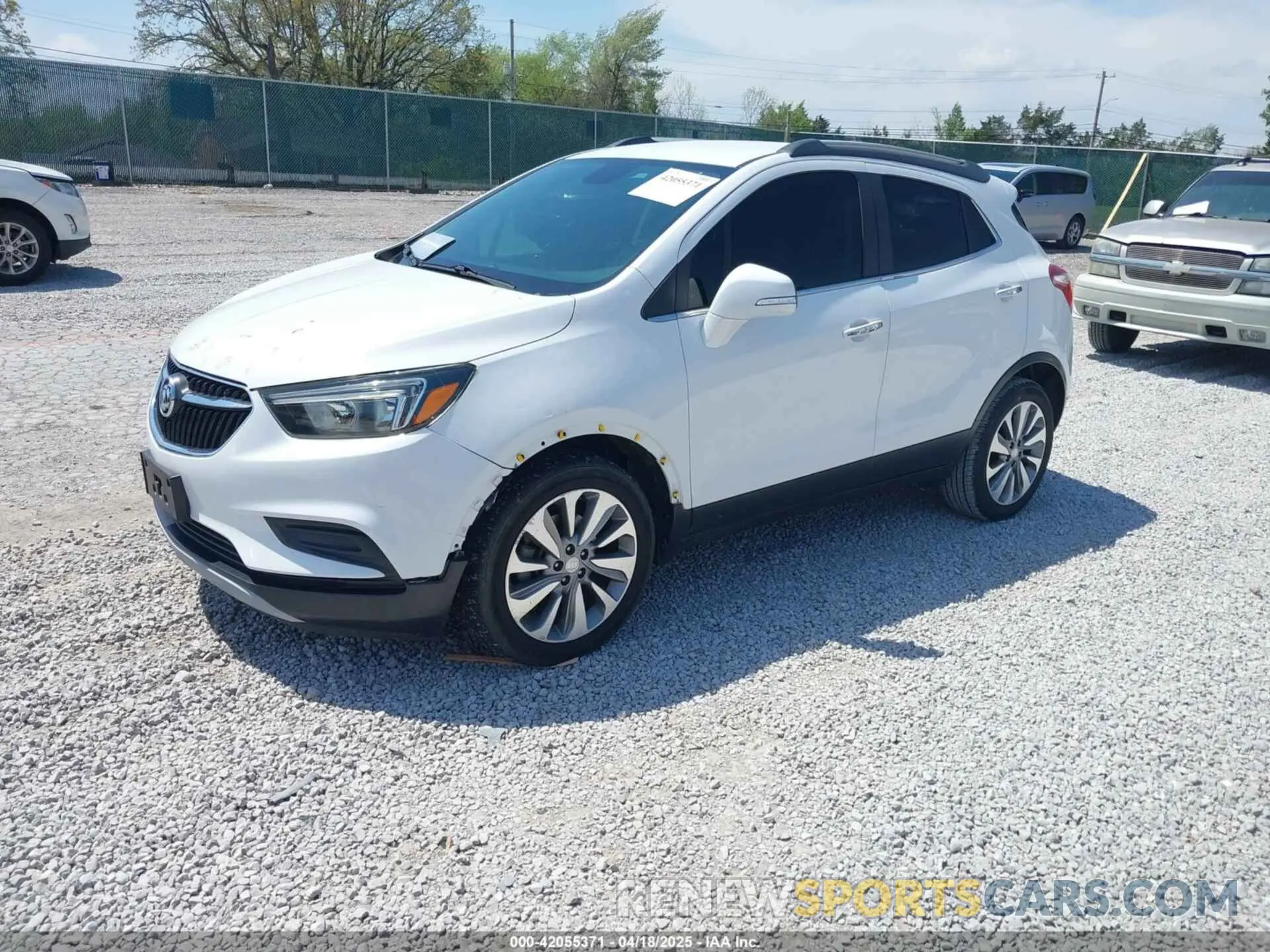 2 fotografías del automóvil dañado KL4CJASB8KB933337 BUICK ENCORE 2019
