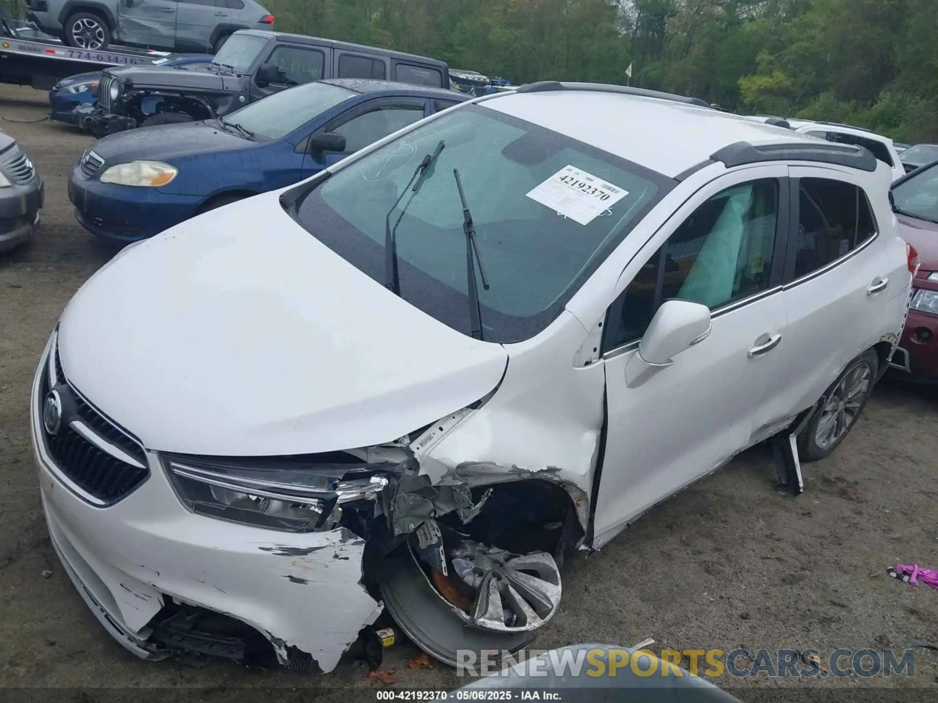 2 fotografías del automóvil dañado KL4CJASB9KB799017 BUICK ENCORE 2019