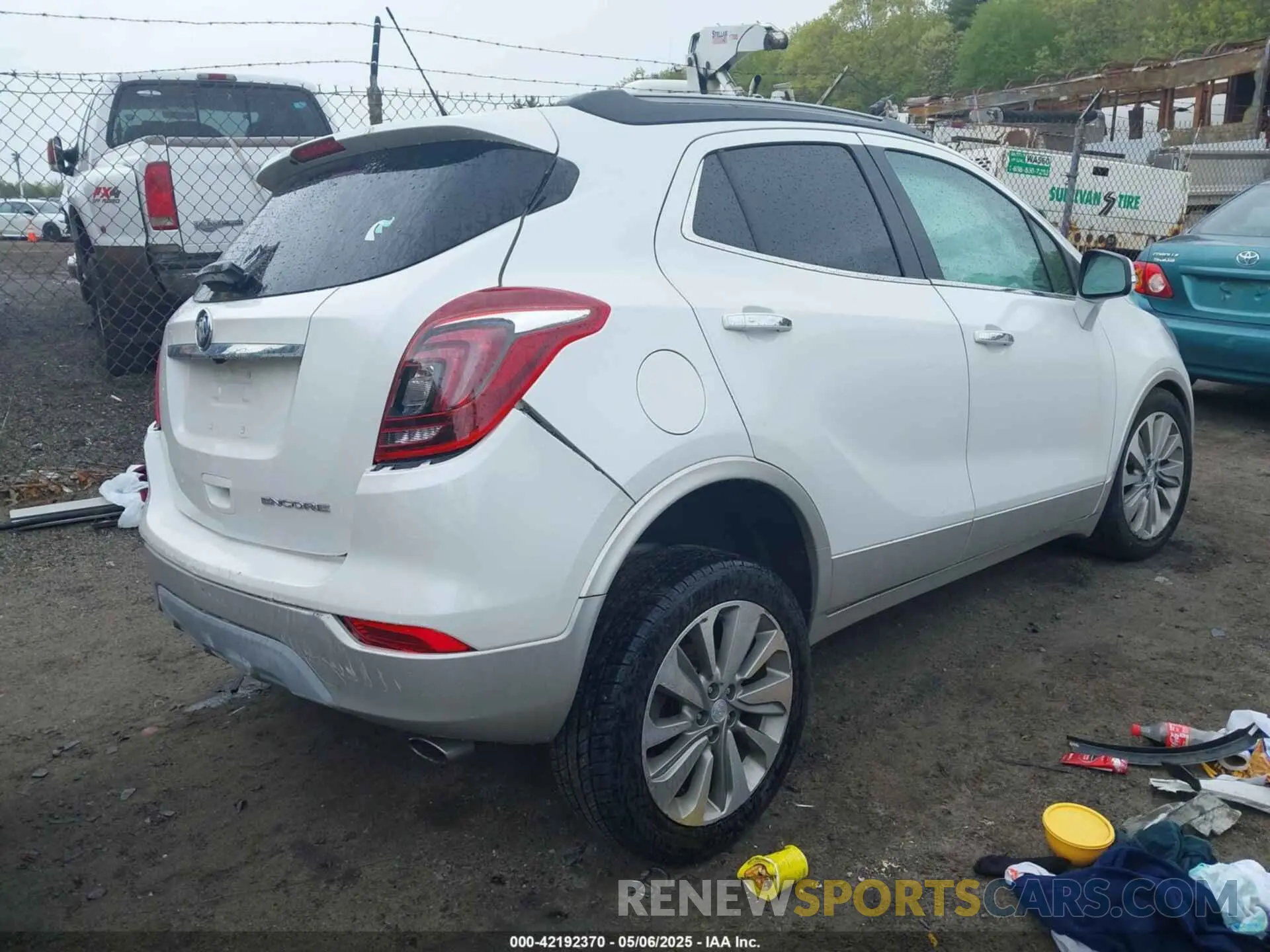 4 fotografías del automóvil dañado KL4CJASB9KB799017 BUICK ENCORE 2019