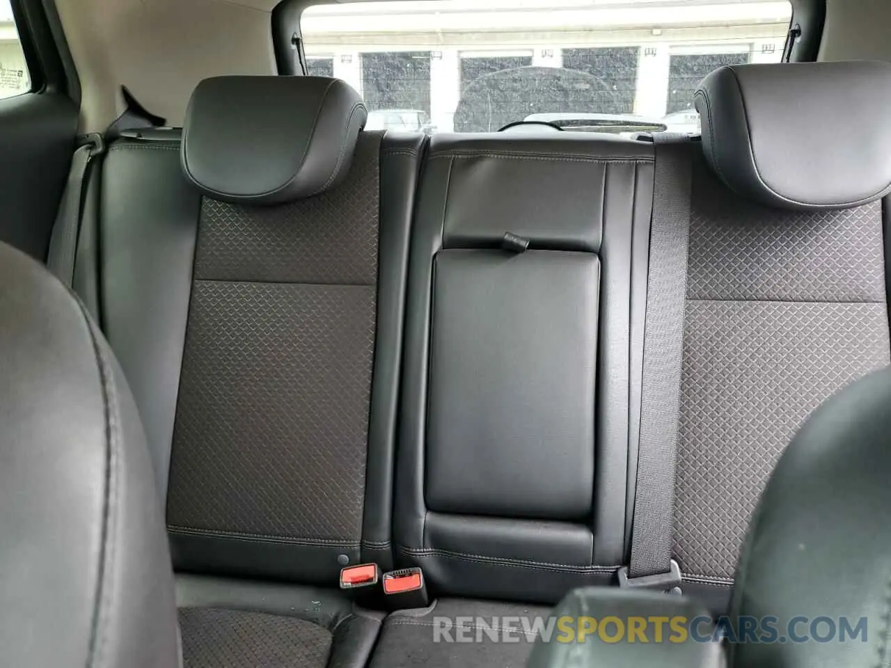10 fotografías del automóvil dañado KL4CJASBXKB845406 BUICK ENCORE 2019