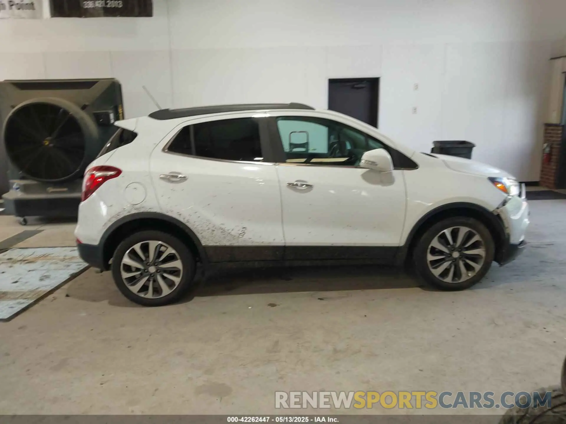 13 fotografías del automóvil dañado KL4CJCSM1KB835845 BUICK ENCORE 2019