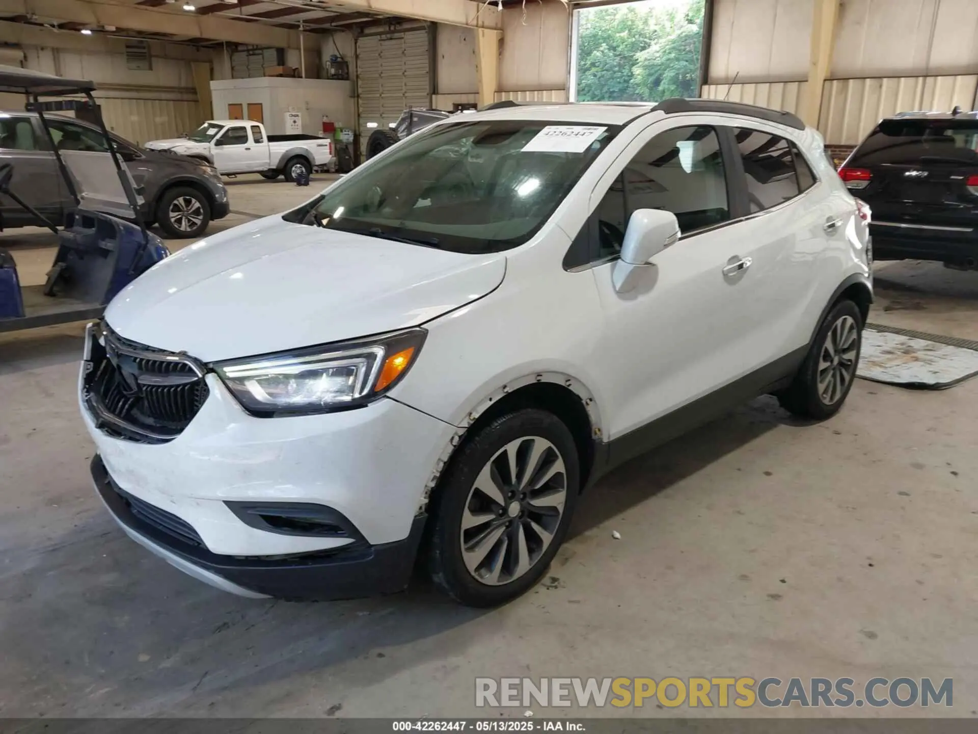 2 fotografías del automóvil dañado KL4CJCSM1KB835845 BUICK ENCORE 2019