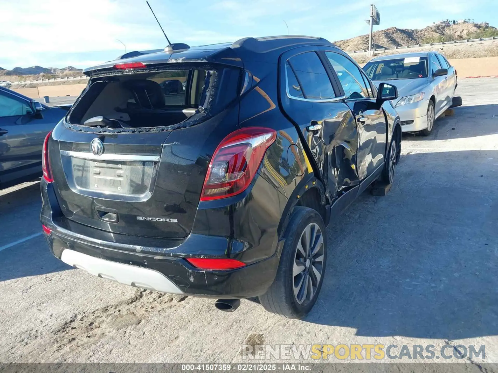 4 fotografías del automóvil dañado KL4CJCSM3KB751123 BUICK ENCORE 2019