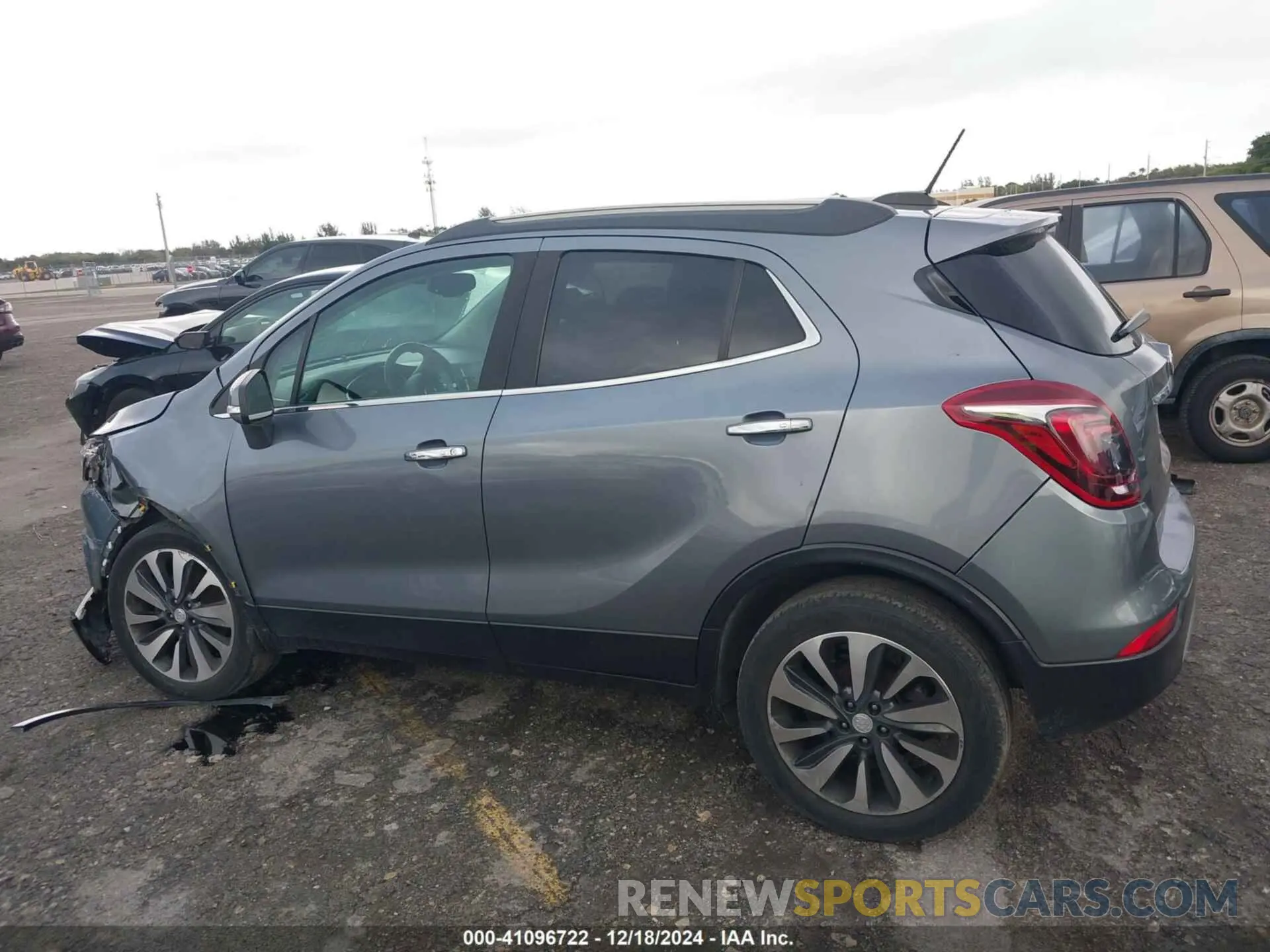 13 fotografías del automóvil dañado KL4CJCSM5KB835265 BUICK ENCORE 2019