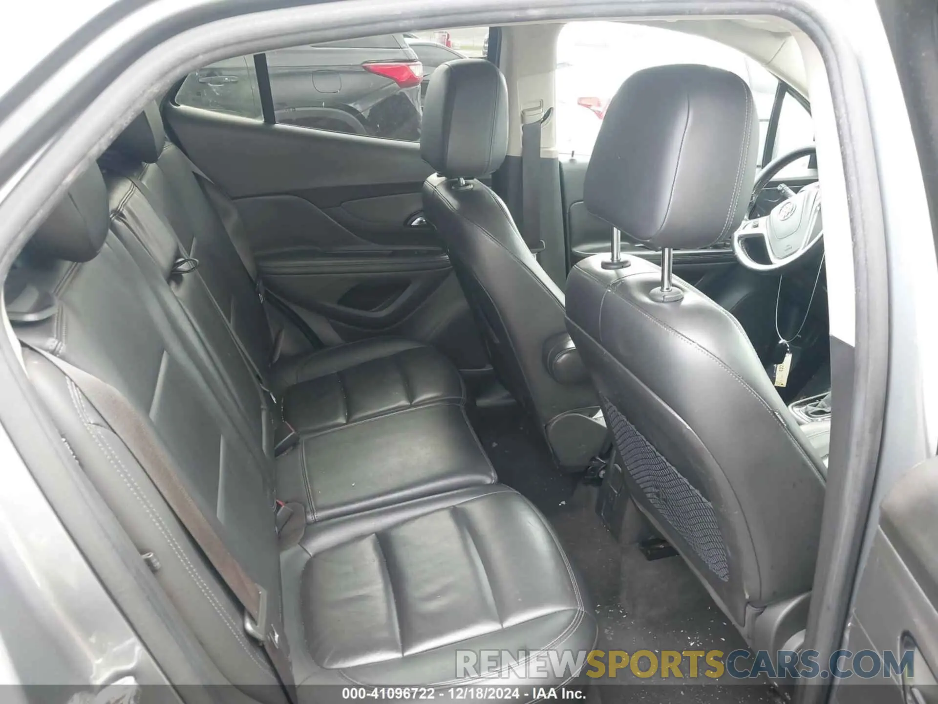 8 fotografías del automóvil dañado KL4CJCSM5KB835265 BUICK ENCORE 2019