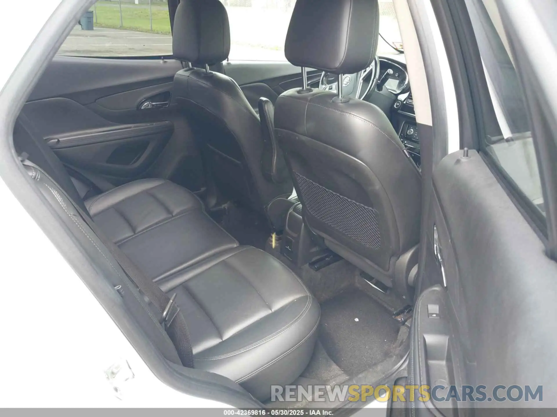 8 fotografías del automóvil dañado KL4CJCSM7KB783492 BUICK ENCORE 2019