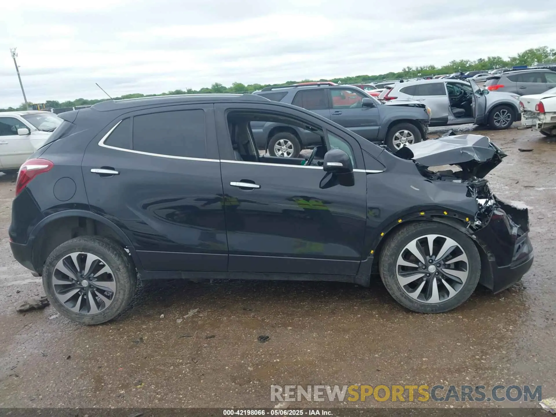 13 fotografías del automóvil dañado KL4CJCSM7KB876805 BUICK ENCORE 2019