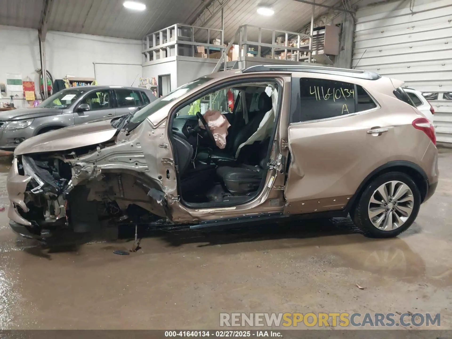 14 fotografías del automóvil dañado KL4CJESB0KB935834 BUICK ENCORE 2019