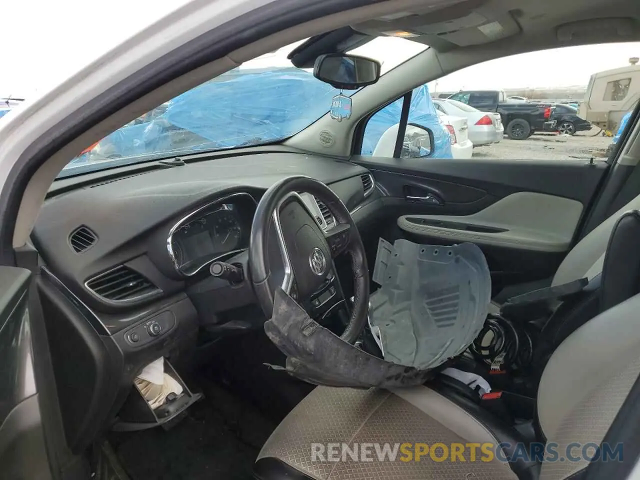 9 fotografías del automóvil dañado KL4CJESB2KB768019 BUICK ENCORE 2019