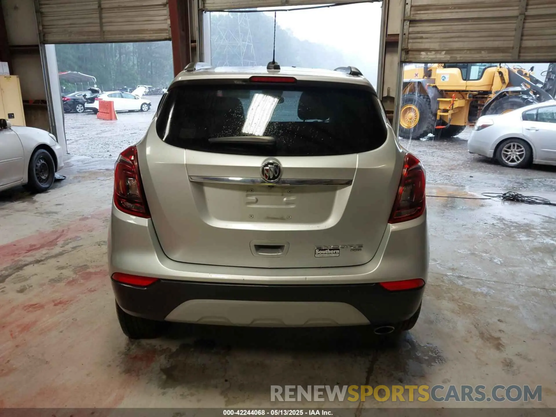 17 fotografías del automóvil dañado KL4CJESB3KB828650 BUICK ENCORE 2019