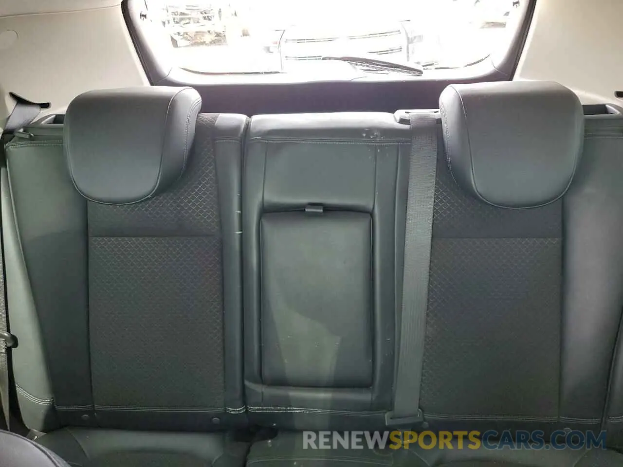 10 fotografías del automóvil dañado KL4CJESB3KB860983 BUICK ENCORE 2019