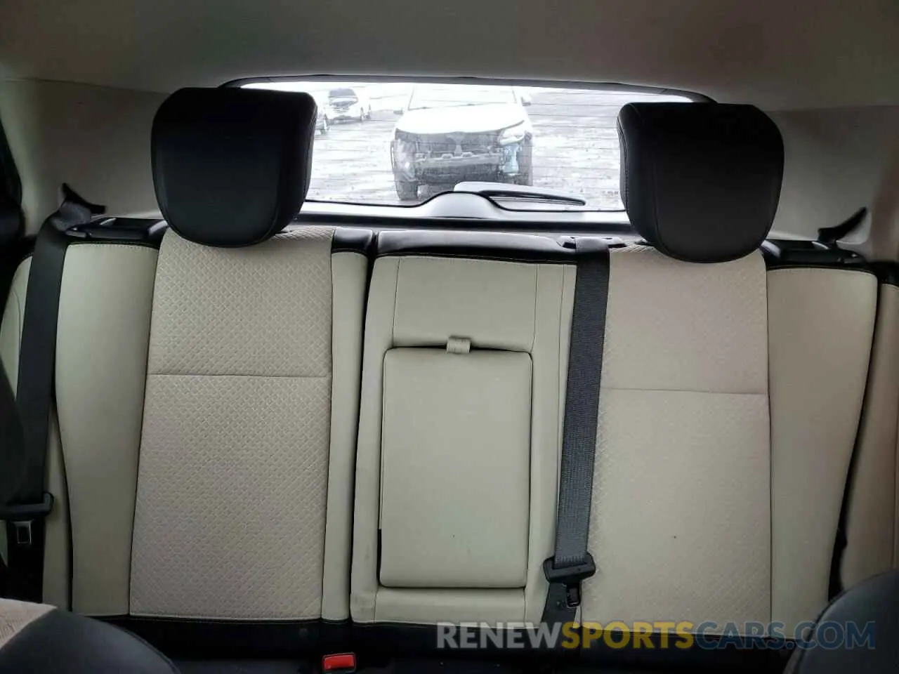 10 fotografías del automóvil dañado KL4CJESB4KB801585 BUICK ENCORE 2019