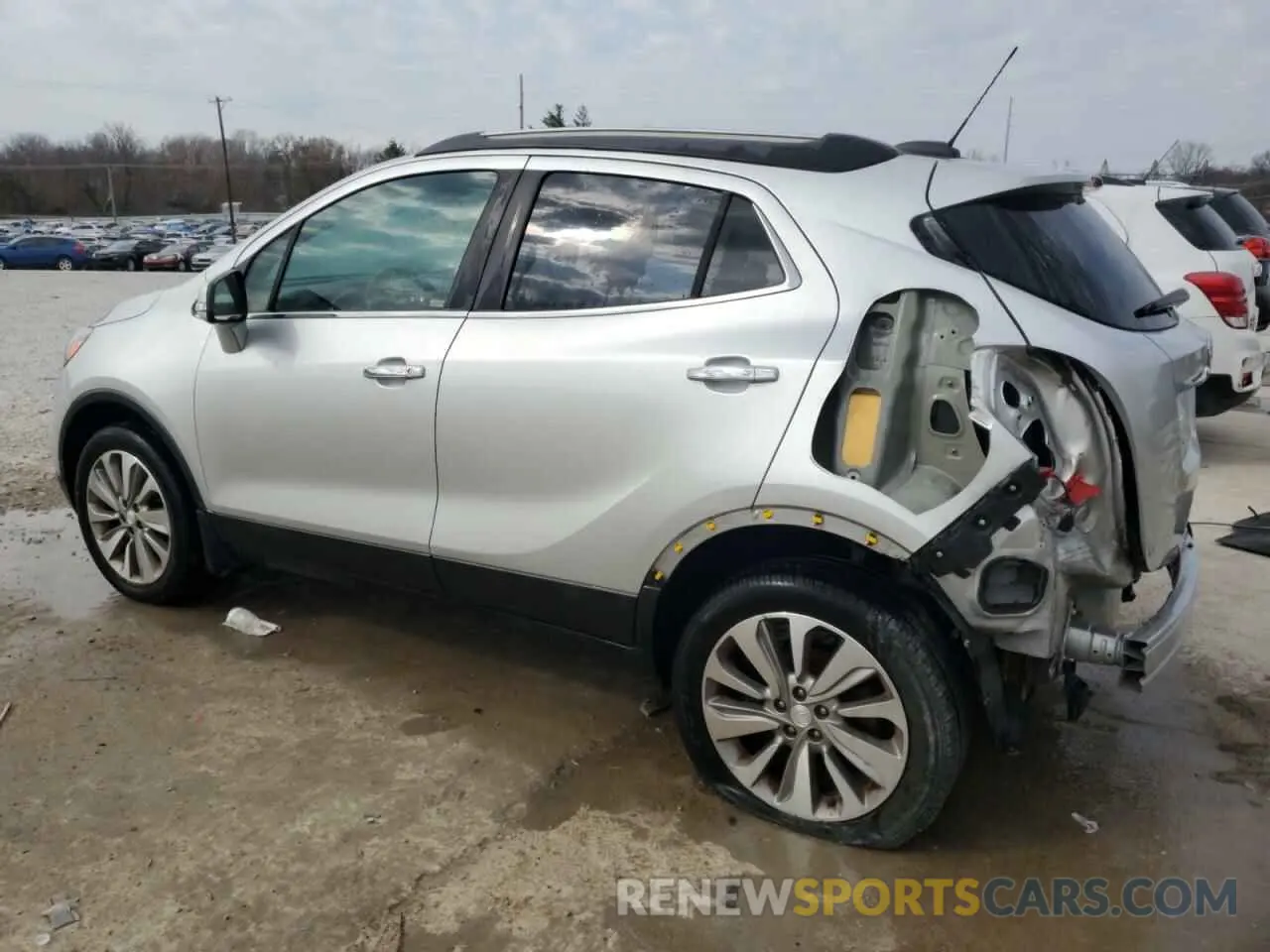 2 fotografías del automóvil dañado KL4CJESB5KB764630 BUICK ENCORE 2019