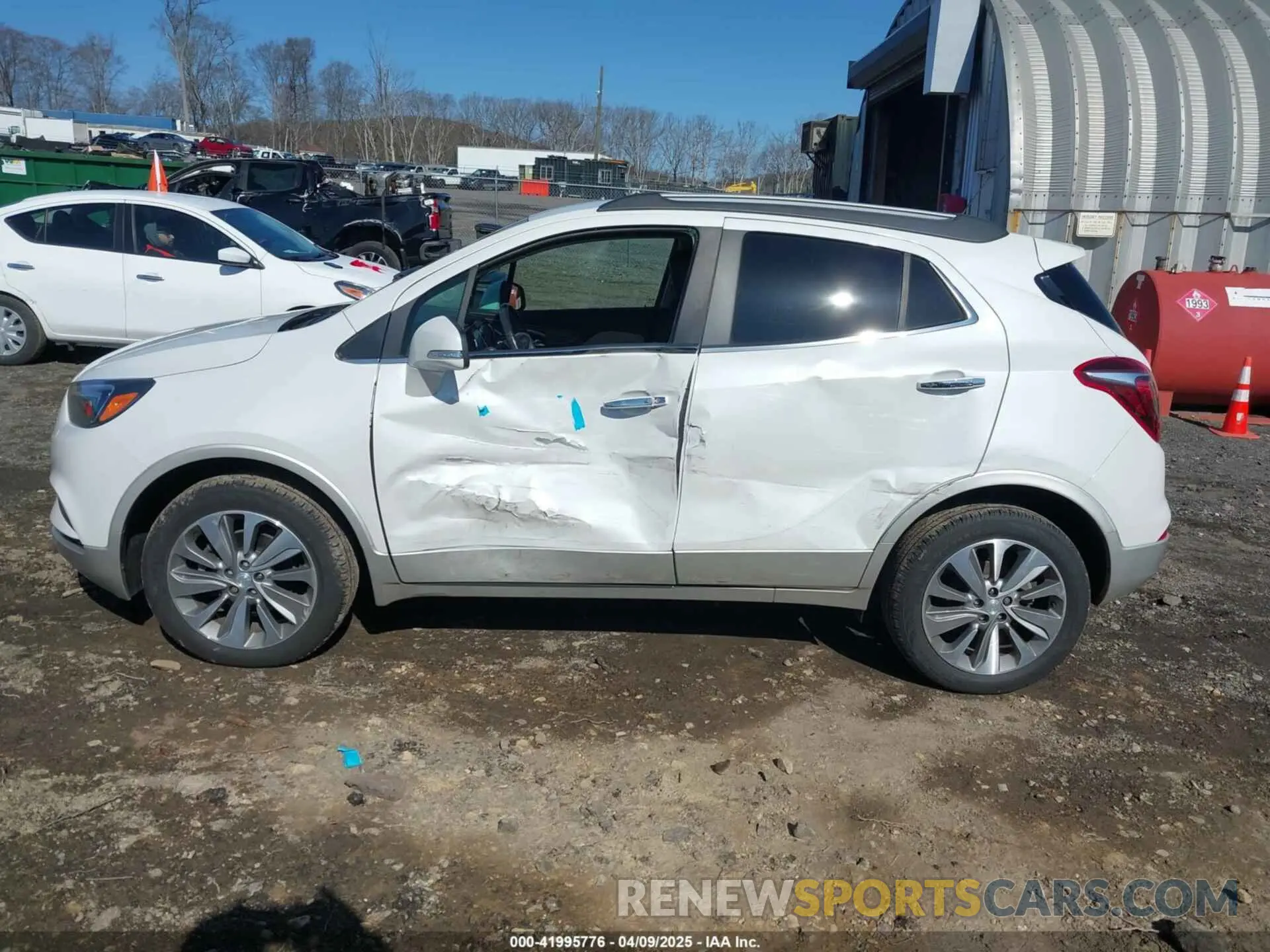14 fotografías del automóvil dañado KL4CJESB5KB808142 BUICK ENCORE 2019