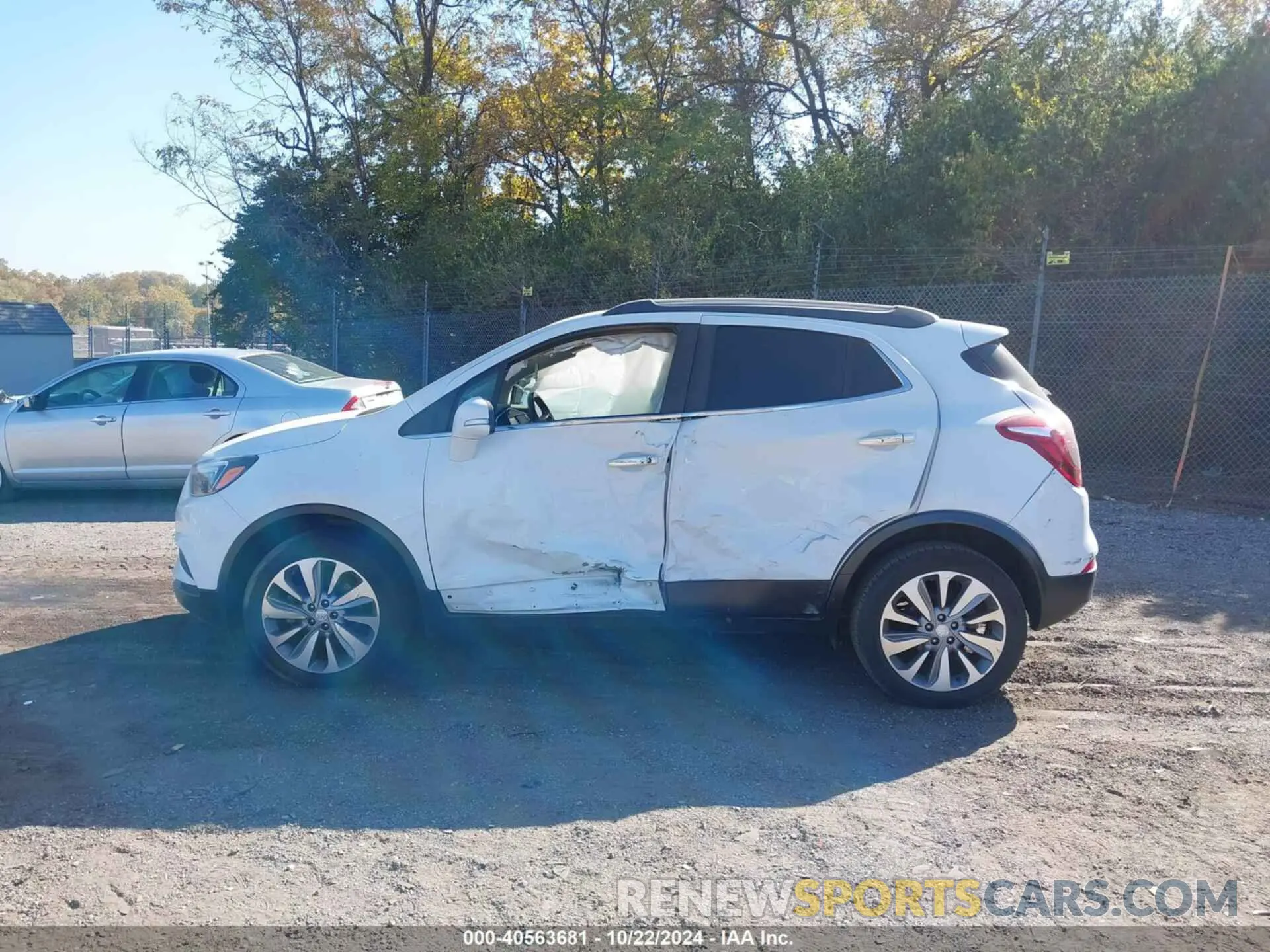 14 fotografías del automóvil dañado KL4CJESB7KB715638 BUICK ENCORE 2019