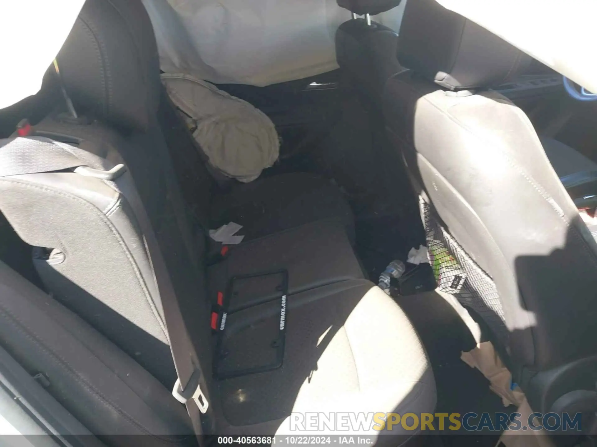 8 fotografías del automóvil dañado KL4CJESB7KB715638 BUICK ENCORE 2019