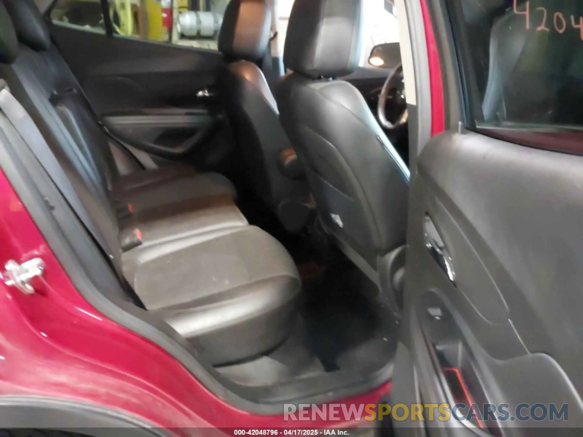 8 fotografías del automóvil dañado KL4CJESB7KB740507 BUICK ENCORE 2019