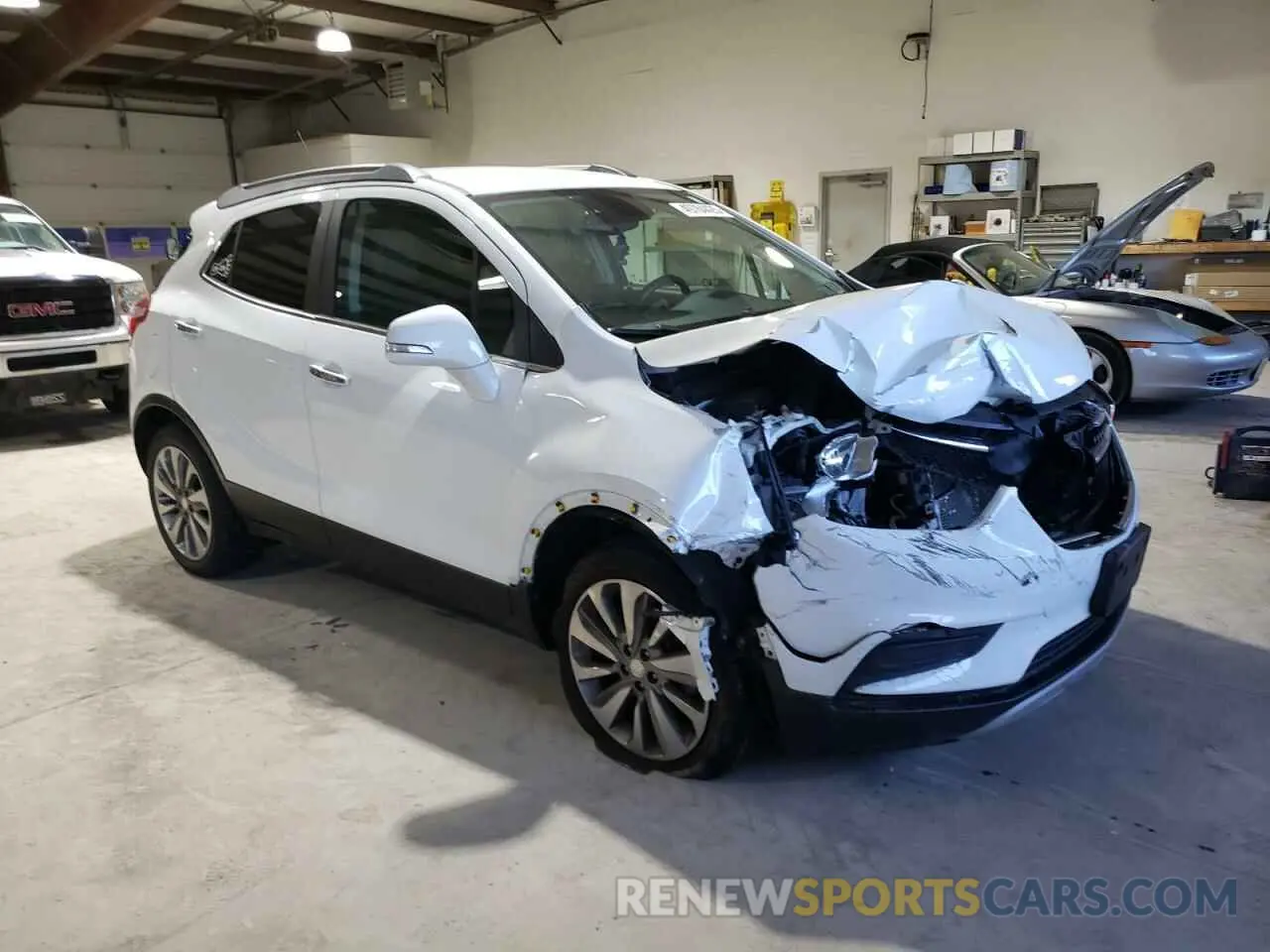 4 fotografías del automóvil dañado KL4CJESB8KB860798 BUICK ENCORE 2019