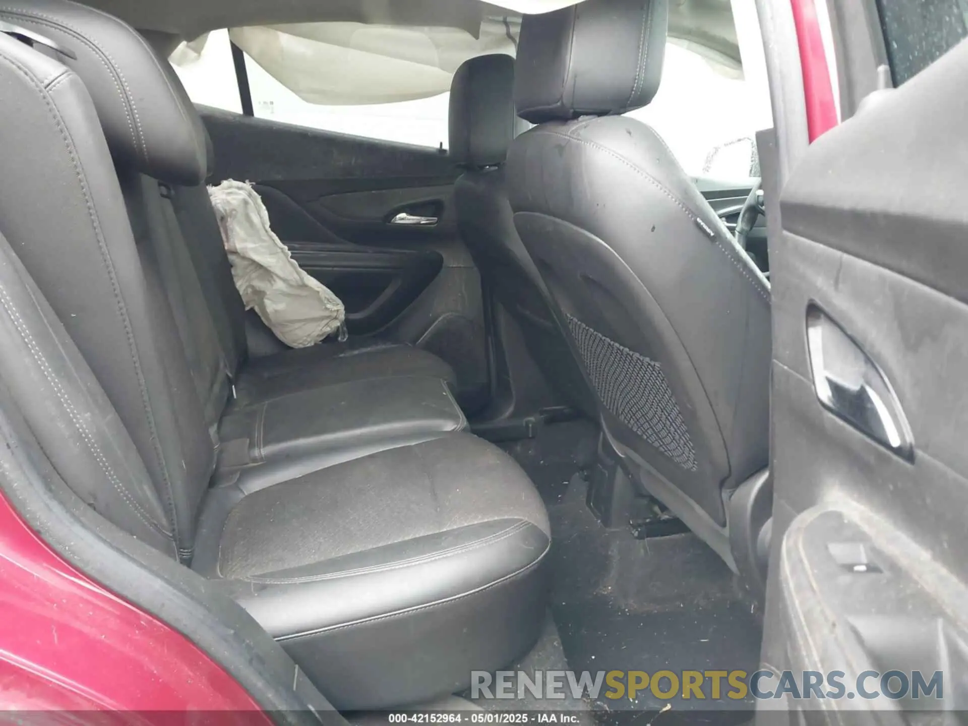8 fotografías del automóvil dañado KL4CJESB8KB948640 BUICK ENCORE 2019
