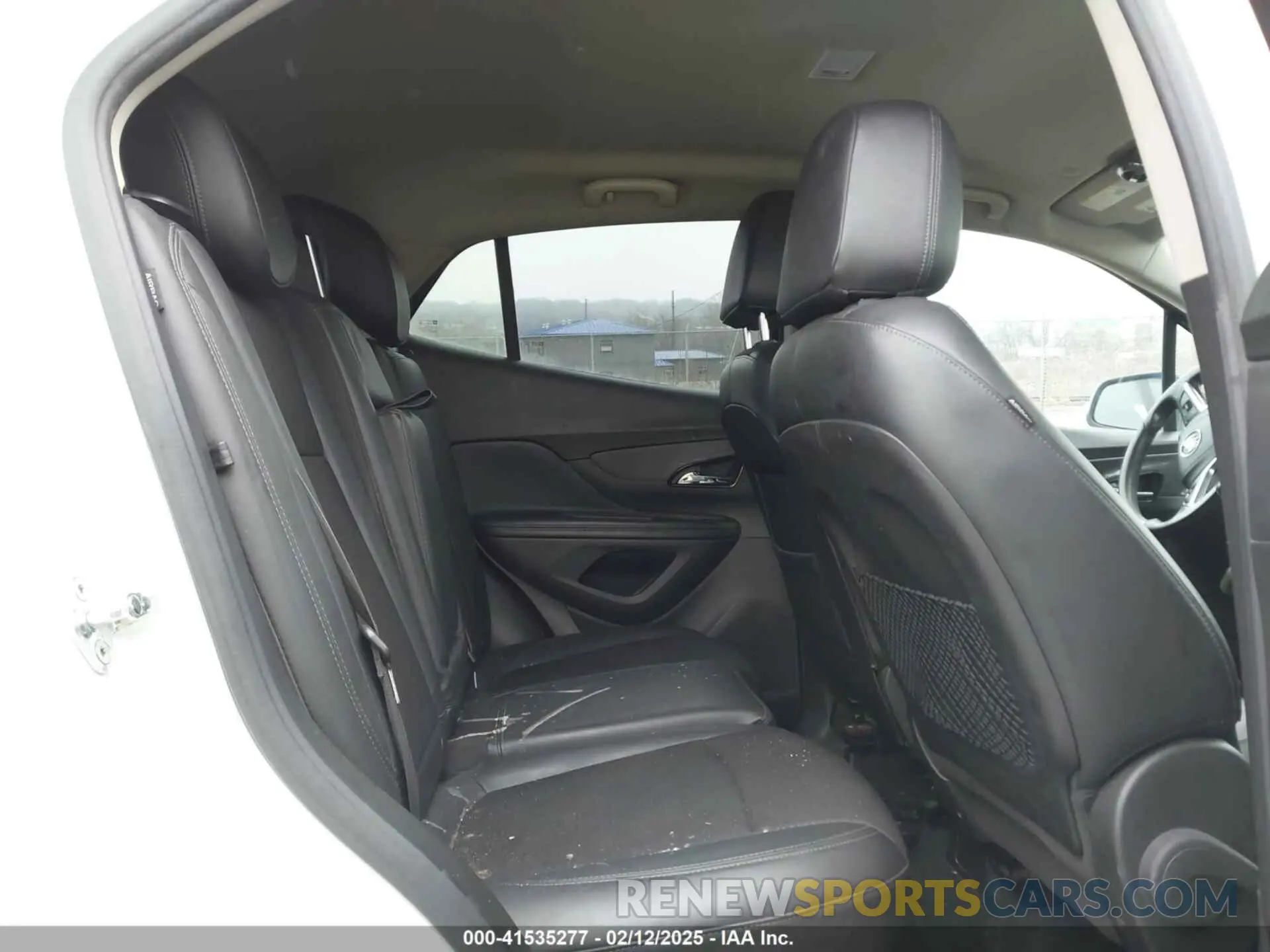8 fotografías del automóvil dañado KL4CJESB9KB953264 BUICK ENCORE 2019