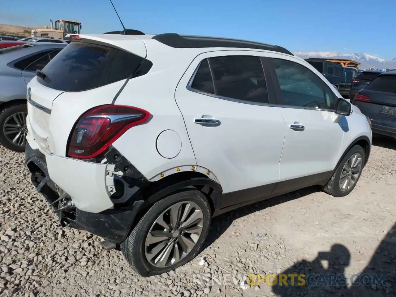 3 fotografías del automóvil dañado KL4CJESBXKB705413 BUICK ENCORE 2019