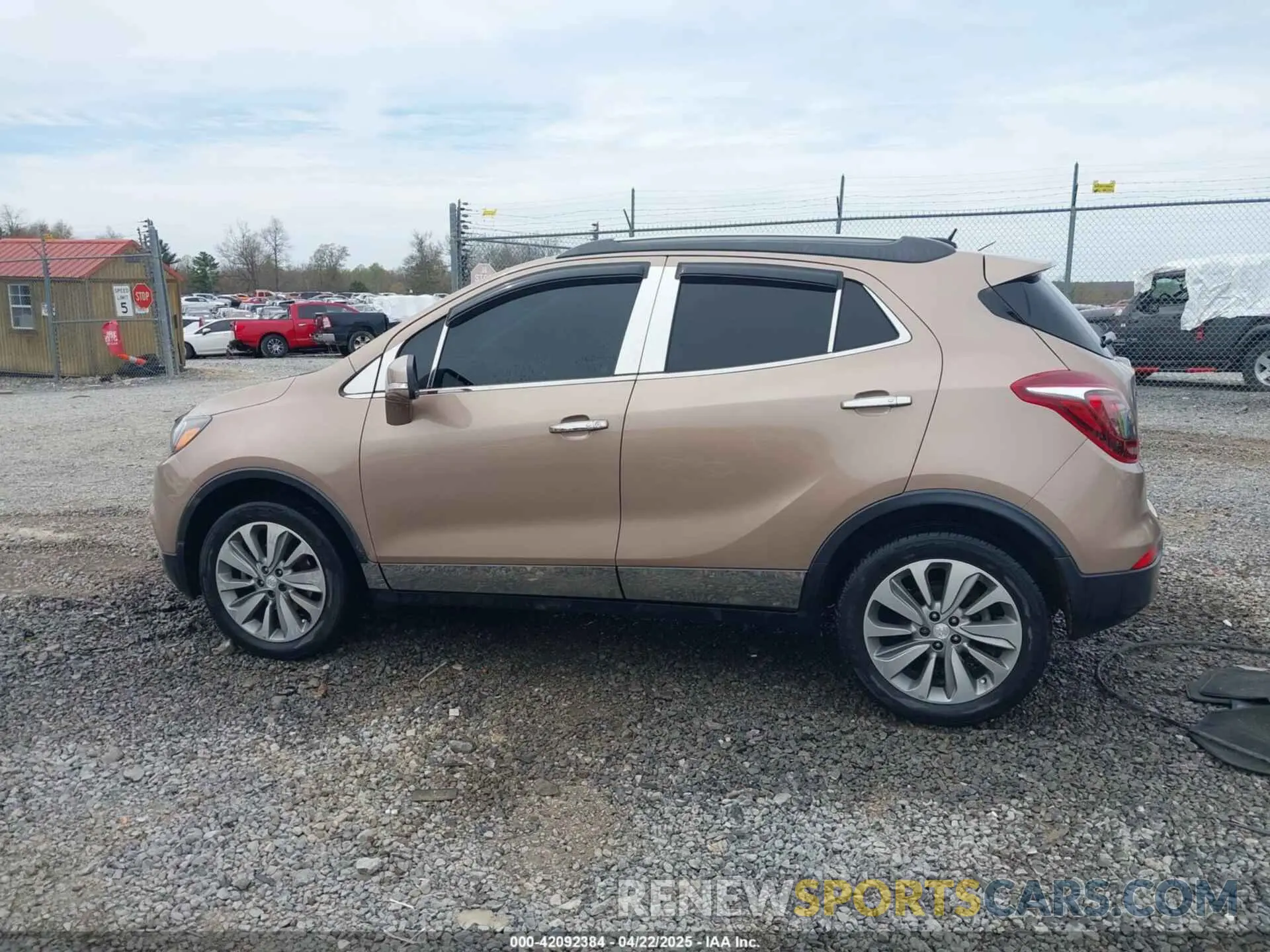 14 fotografías del automóvil dañado KL4CJESBXKB718467 BUICK ENCORE 2019