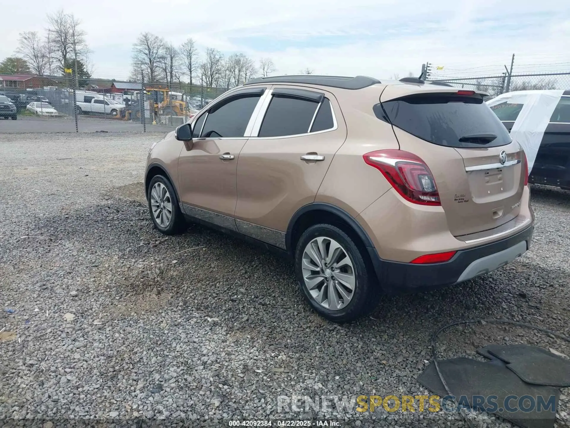 3 fotografías del automóvil dañado KL4CJESBXKB718467 BUICK ENCORE 2019