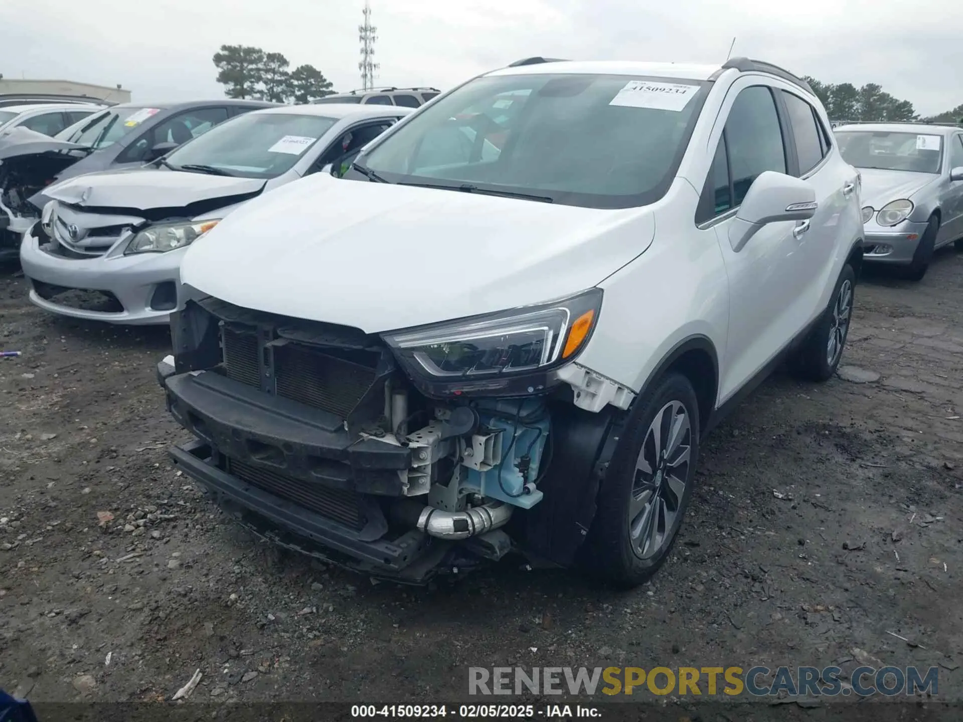 2 fotografías del automóvil dañado KL4CJGSM3KB766809 BUICK ENCORE 2019