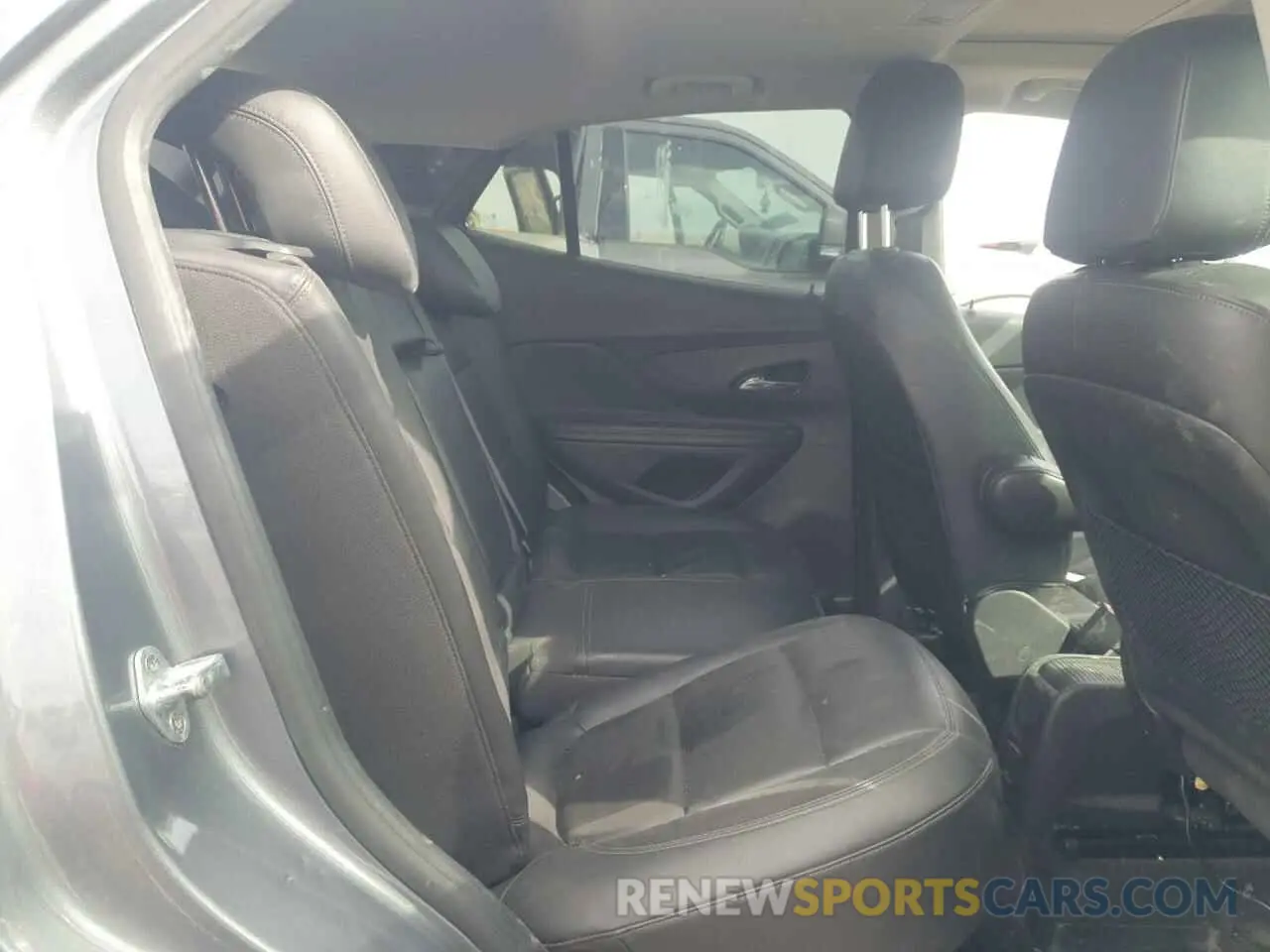 10 fotografías del automóvil dañado KL4CJGSM3KB867381 BUICK ENCORE 2019