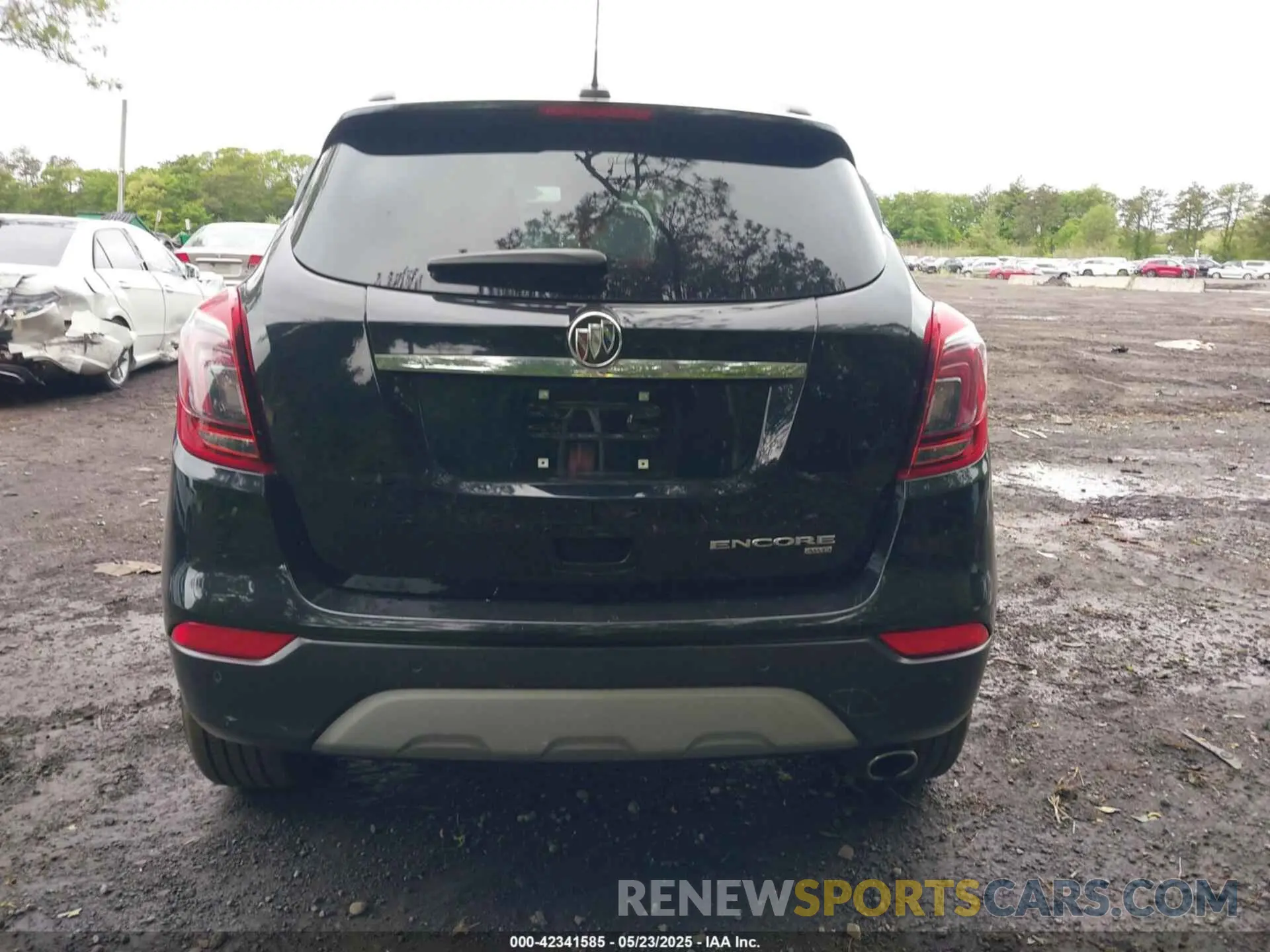 17 fotografías del automóvil dañado KL4CJGSM6KB747574 BUICK ENCORE 2019