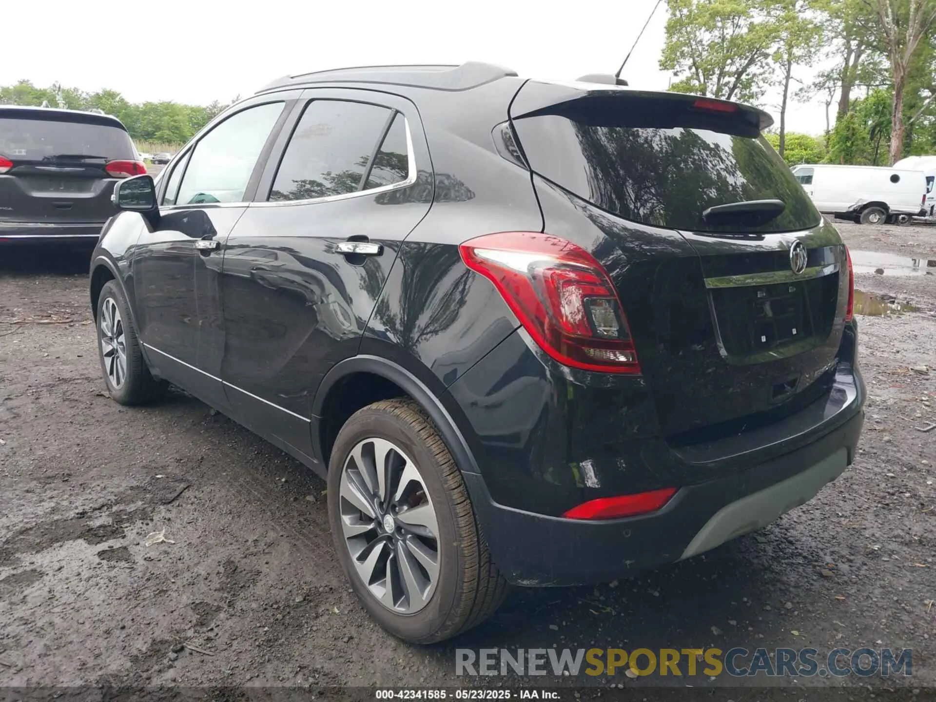 3 fotografías del automóvil dañado KL4CJGSM6KB747574 BUICK ENCORE 2019