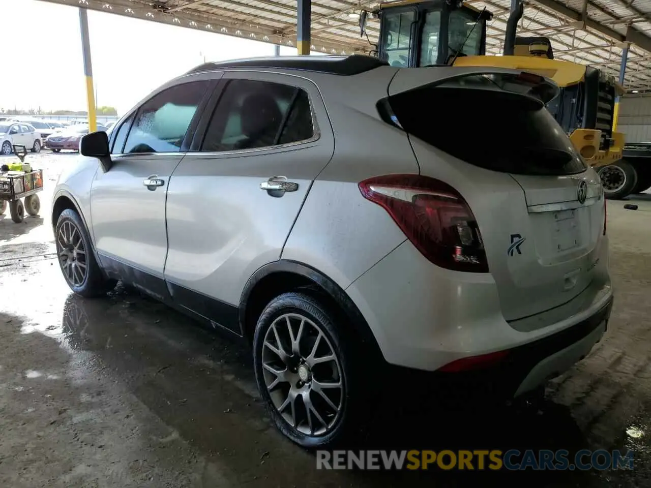 2 fotografías del automóvil dañado KL4CJ1SB6LB040259 BUICK ENCORE 2020
