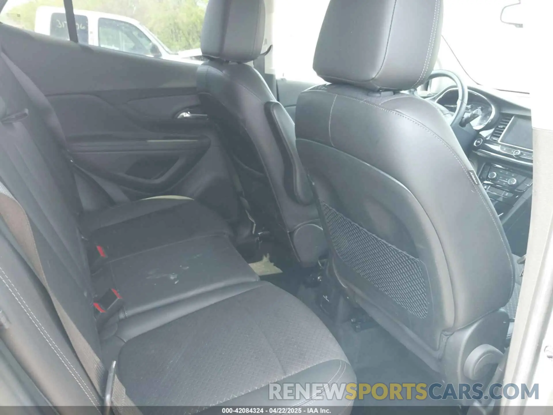 8 fotografías del automóvil dañado KL4CJ1SB8LB025102 BUICK ENCORE 2020