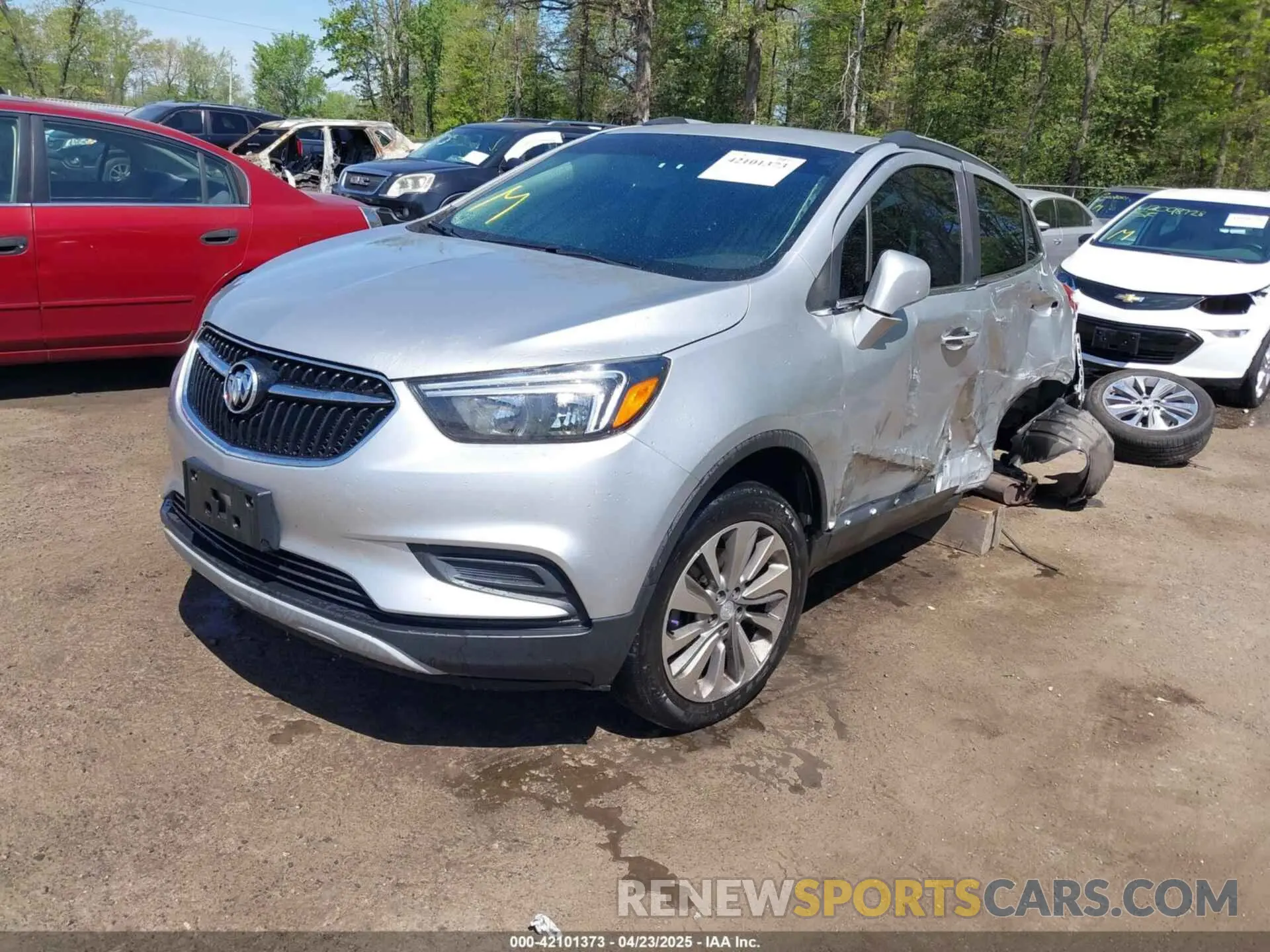 2 fotografías del automóvil dañado KL4CJASB0LB015096 BUICK ENCORE 2020