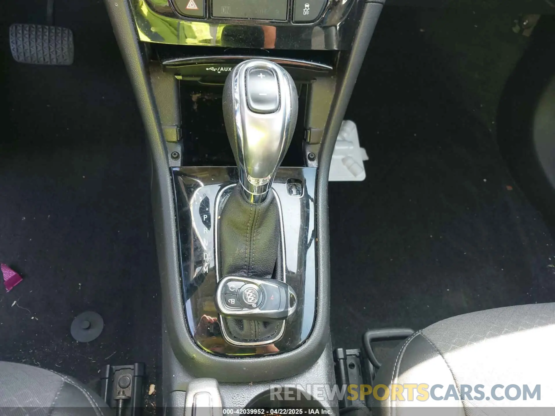 11 fotografías del automóvil dañado KL4CJASB1LB014510 BUICK ENCORE 2020
