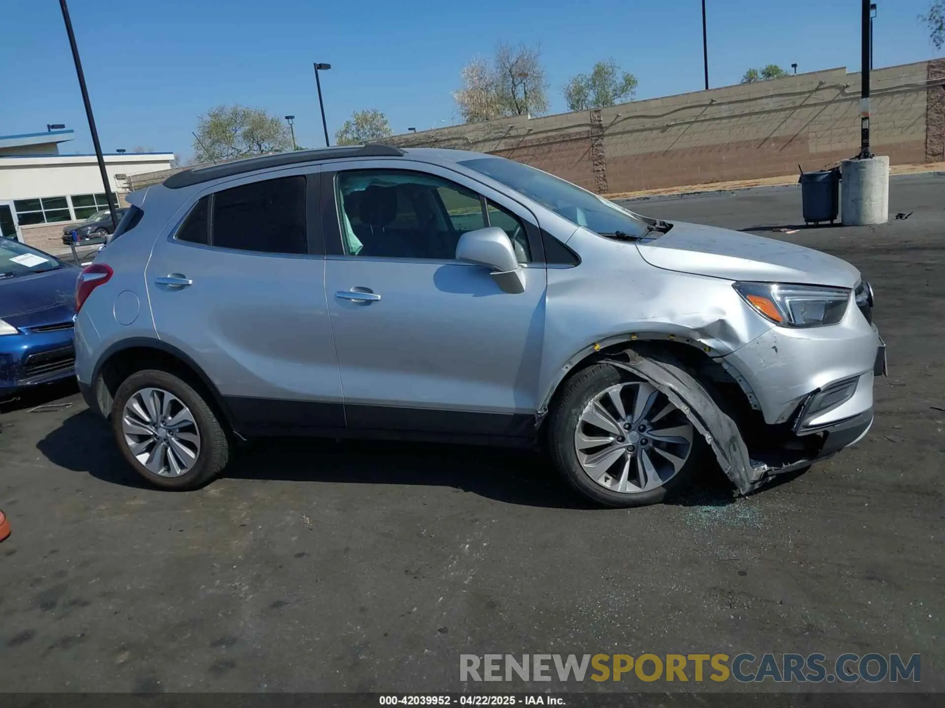 14 fotografías del automóvil dañado KL4CJASB1LB014510 BUICK ENCORE 2020