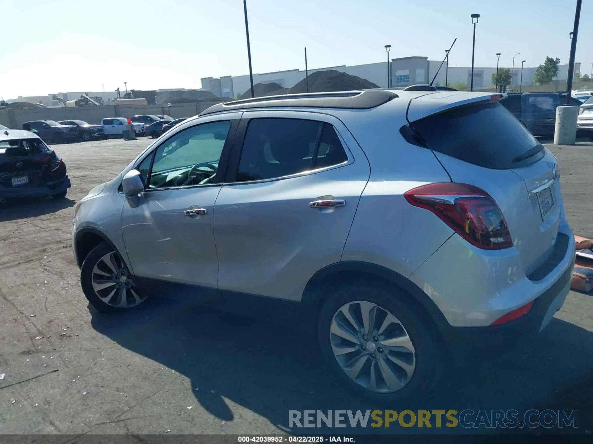 15 fotografías del automóvil dañado KL4CJASB1LB014510 BUICK ENCORE 2020