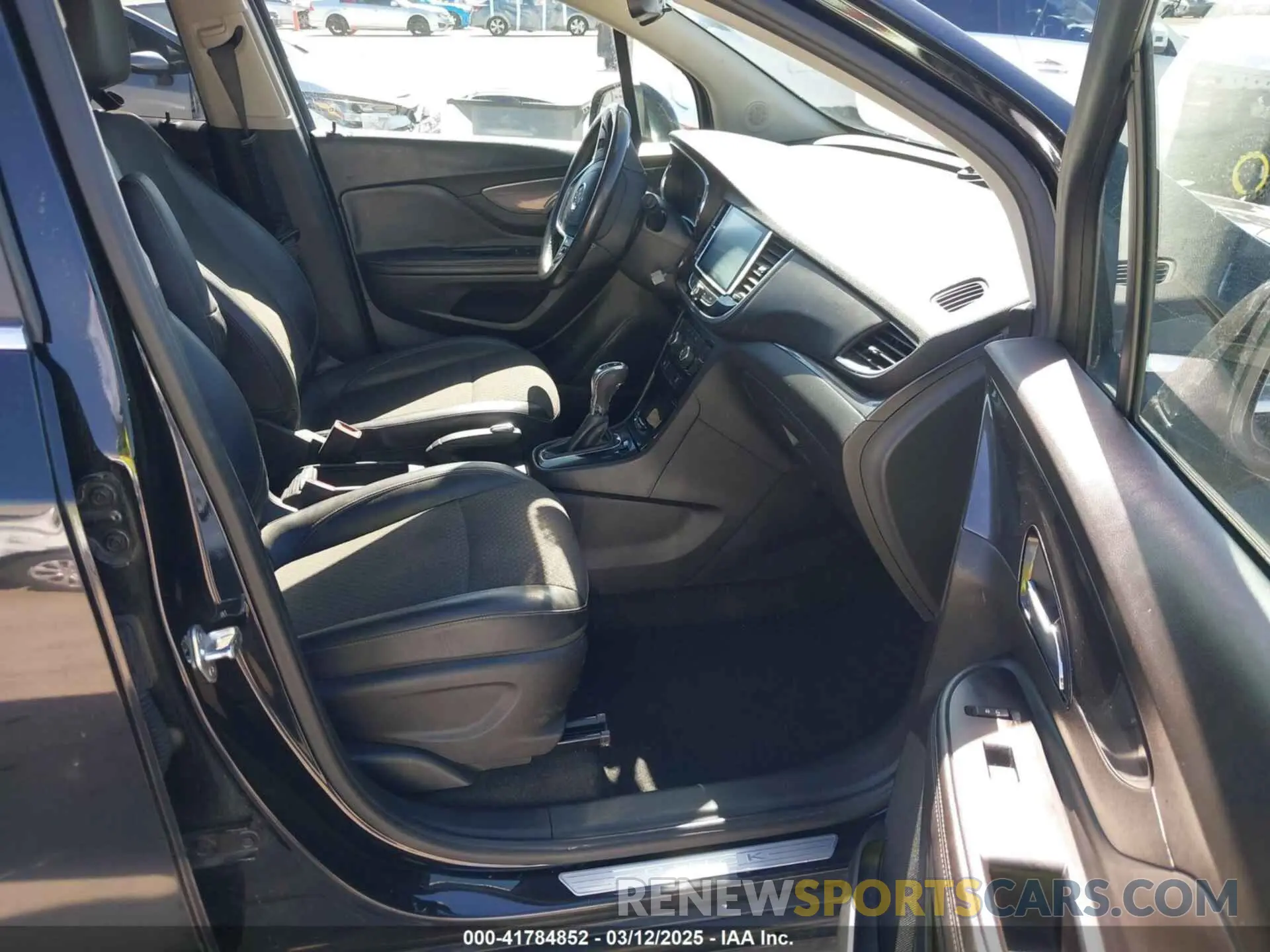 5 fotografías del automóvil dañado KL4CJASB1LB053503 BUICK ENCORE 2020