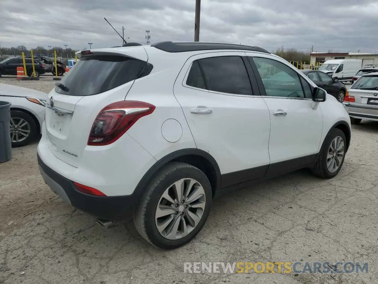 3 fotografías del automóvil dañado KL4CJASB2LB006299 BUICK ENCORE 2020