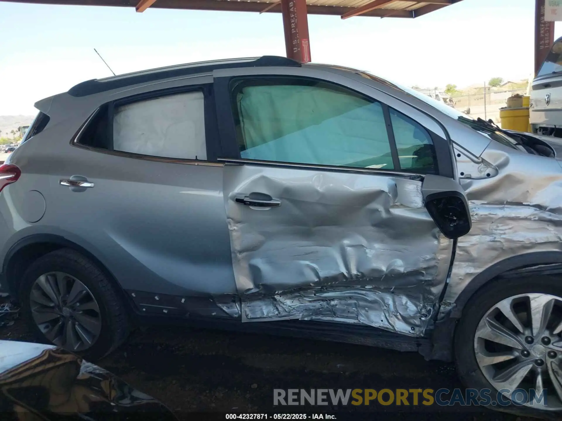 13 fotografías del automóvil dañado KL4CJASB2LB320938 BUICK ENCORE 2020