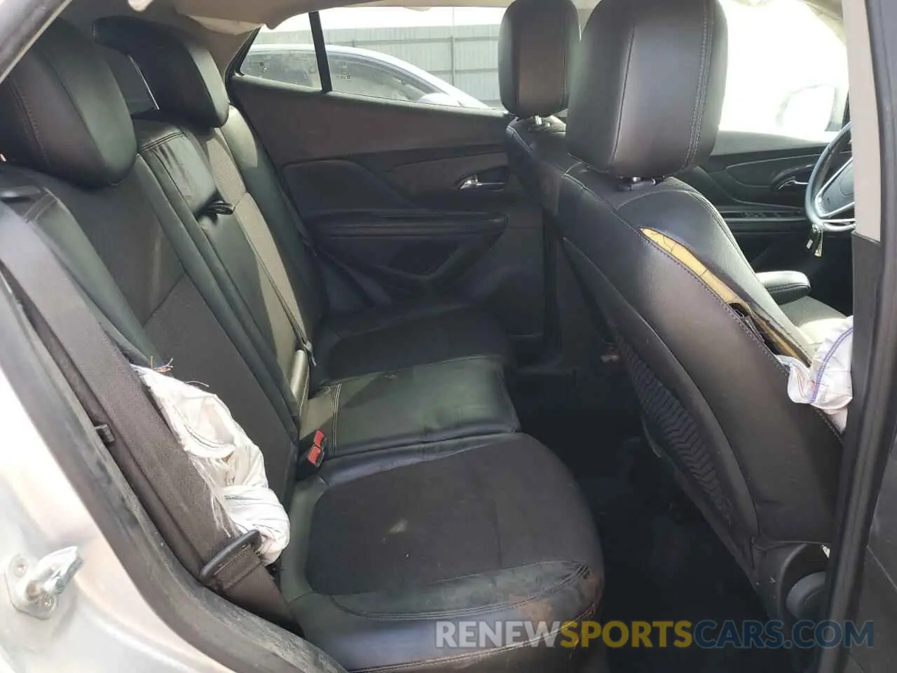 11 fotografías del automóvil dañado KL4CJASB3LB023435 BUICK ENCORE 2020