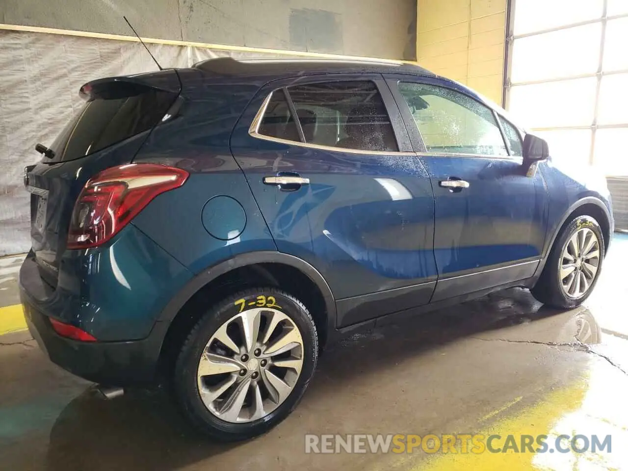 3 fotografías del automóvil dañado KL4CJASB4LB064625 BUICK ENCORE 2020
